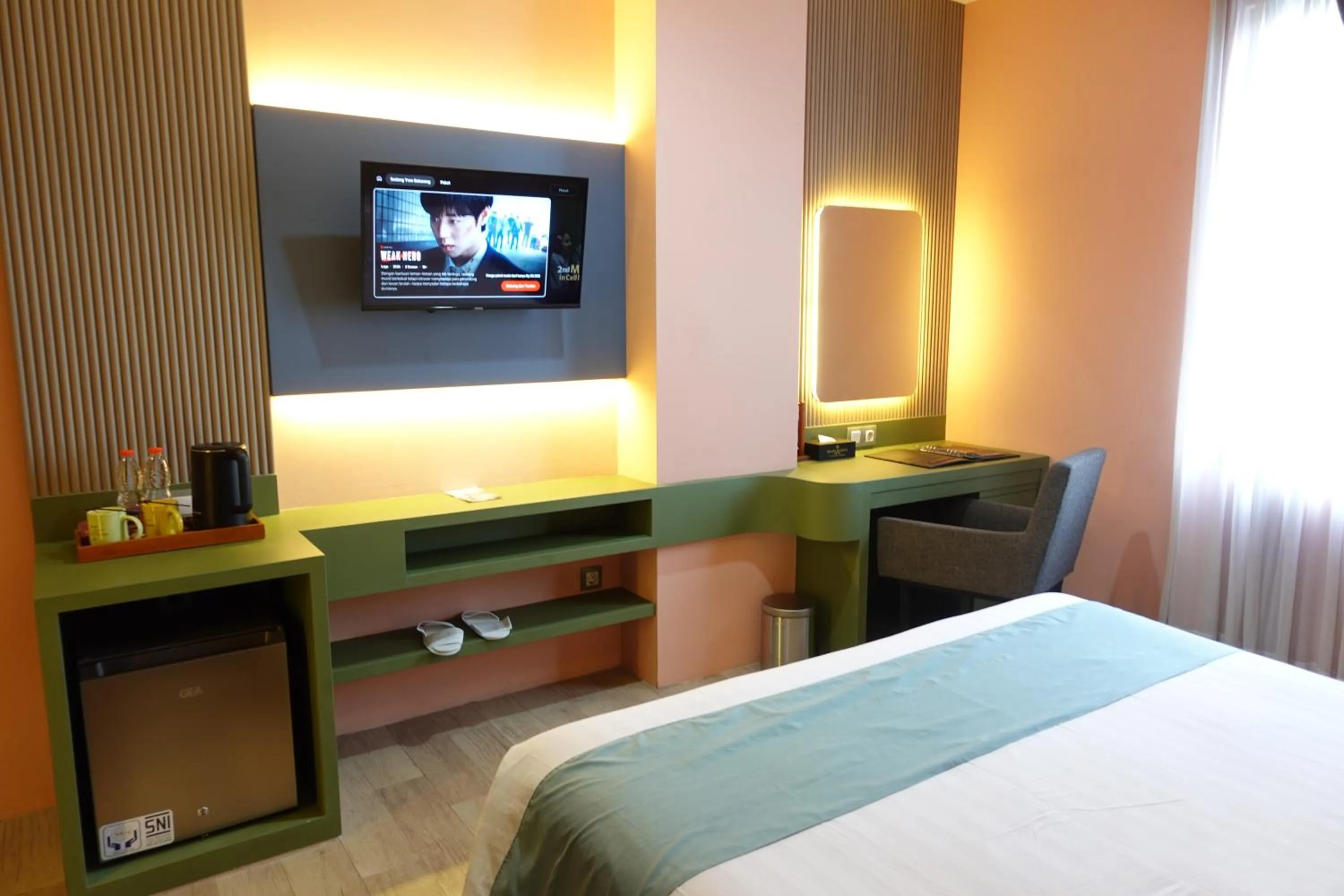 Bedroom, Bed in Grand Kangen Hotel Urip Sumoharjo