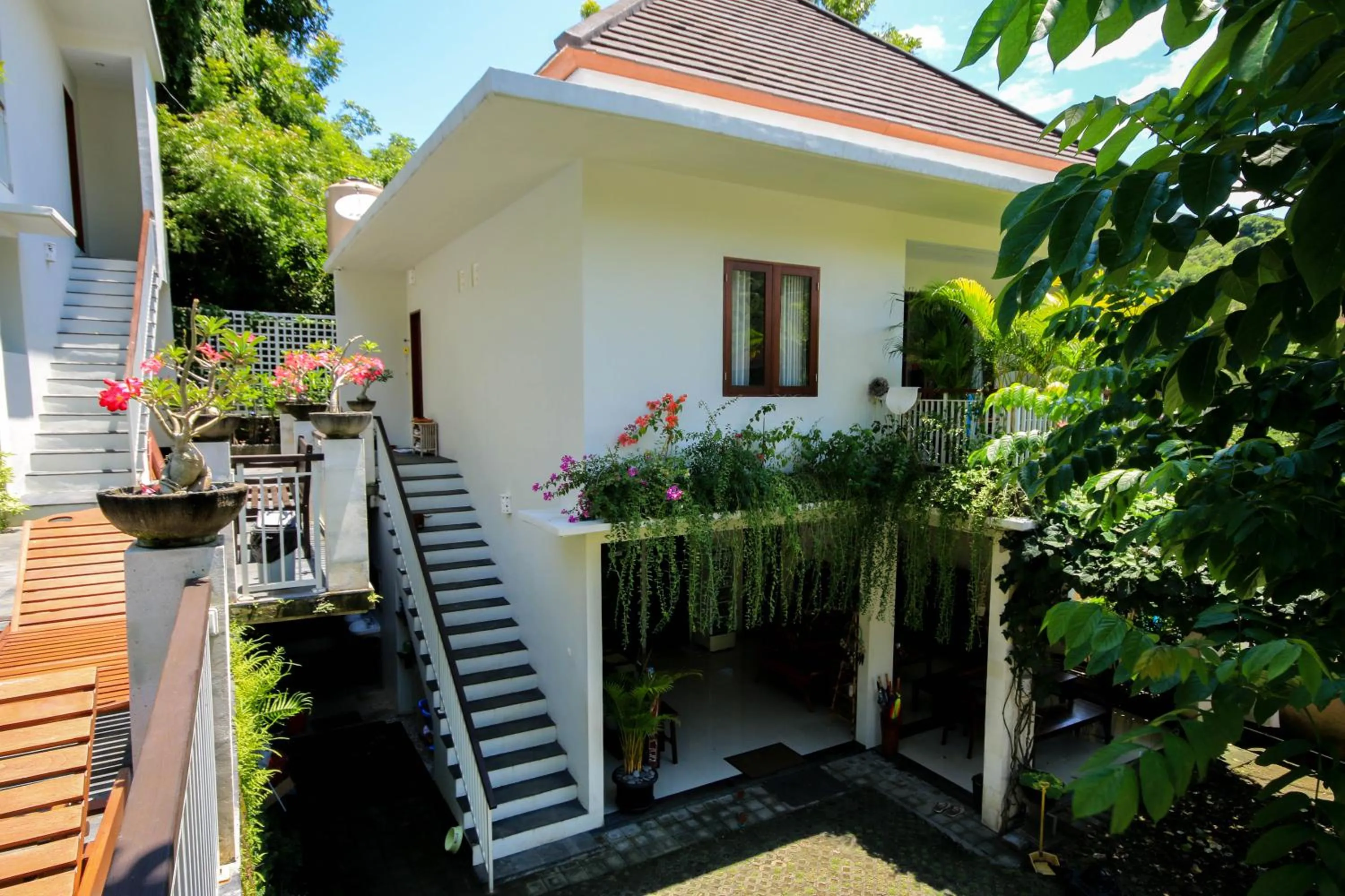 Patio in Dewi Villa Padangbai Hotel