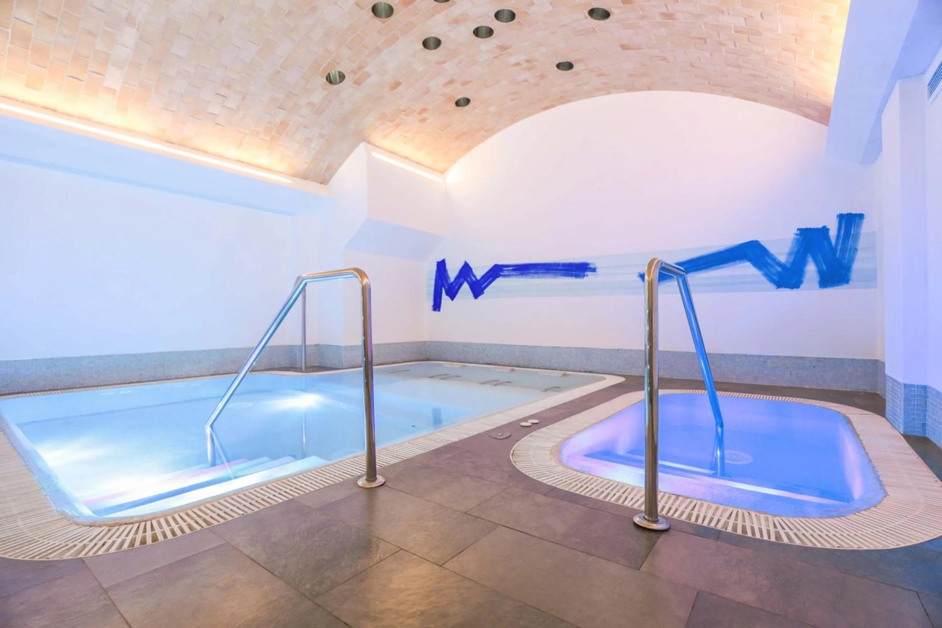 Spa and wellness centre/facilities in MYR Plaza Mercado & Spa