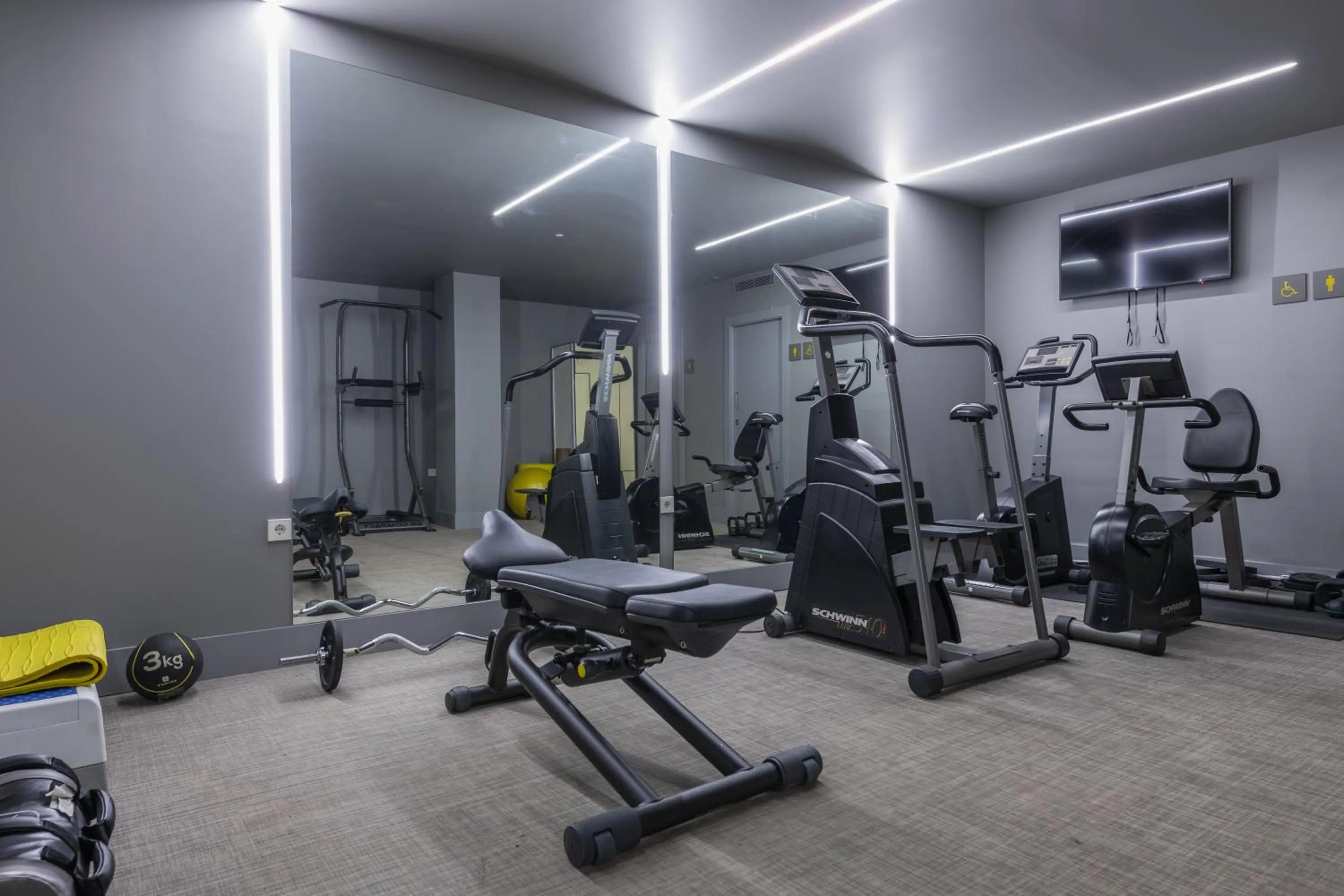 Fitness centre/facilities in MYR Plaza Mercado & Spa