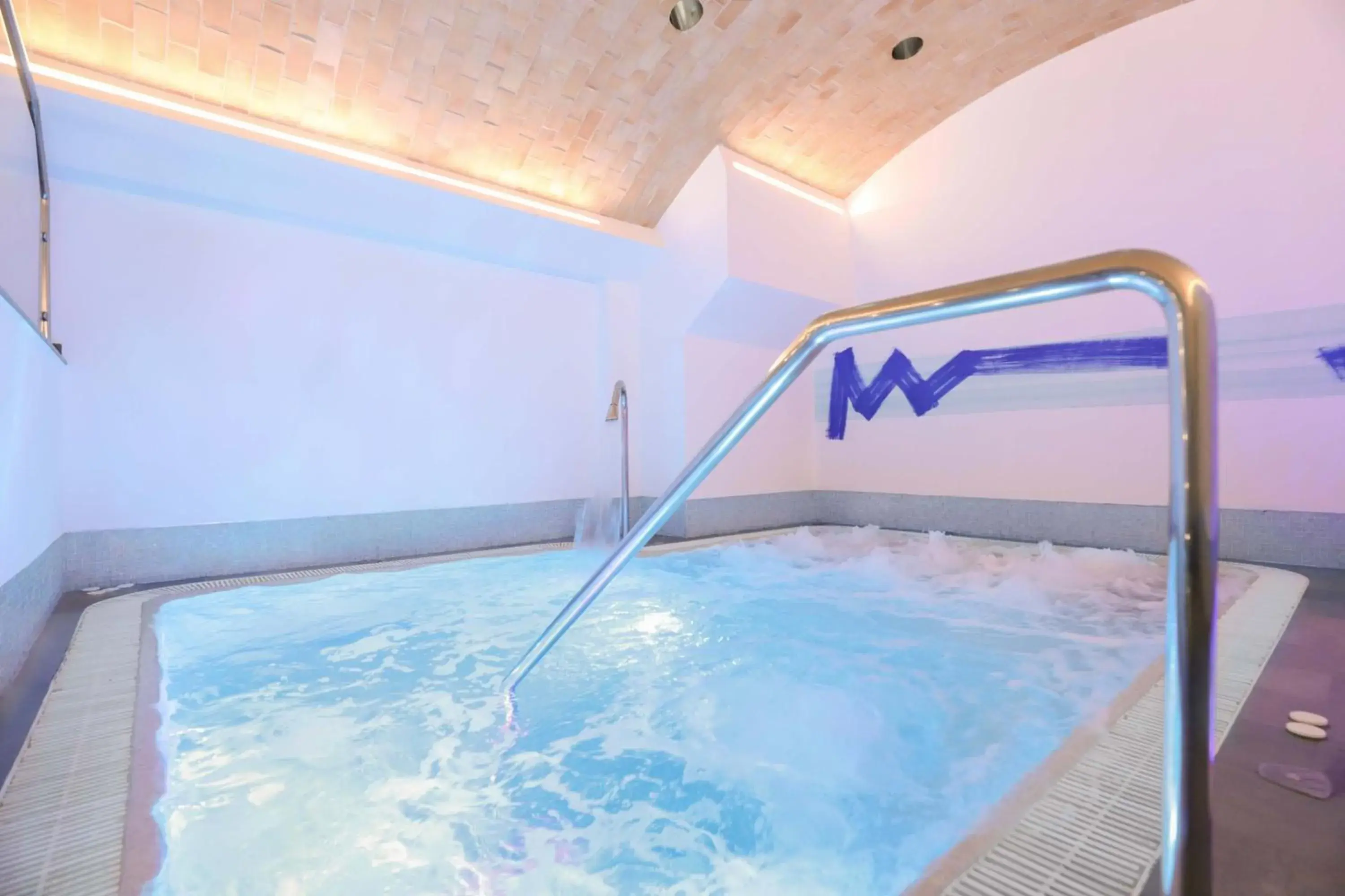 Spa and wellness centre/facilities in MYR Plaza Mercado & Spa Spa and wellness centre/facilities in MYR Plaza Mercado & Spa