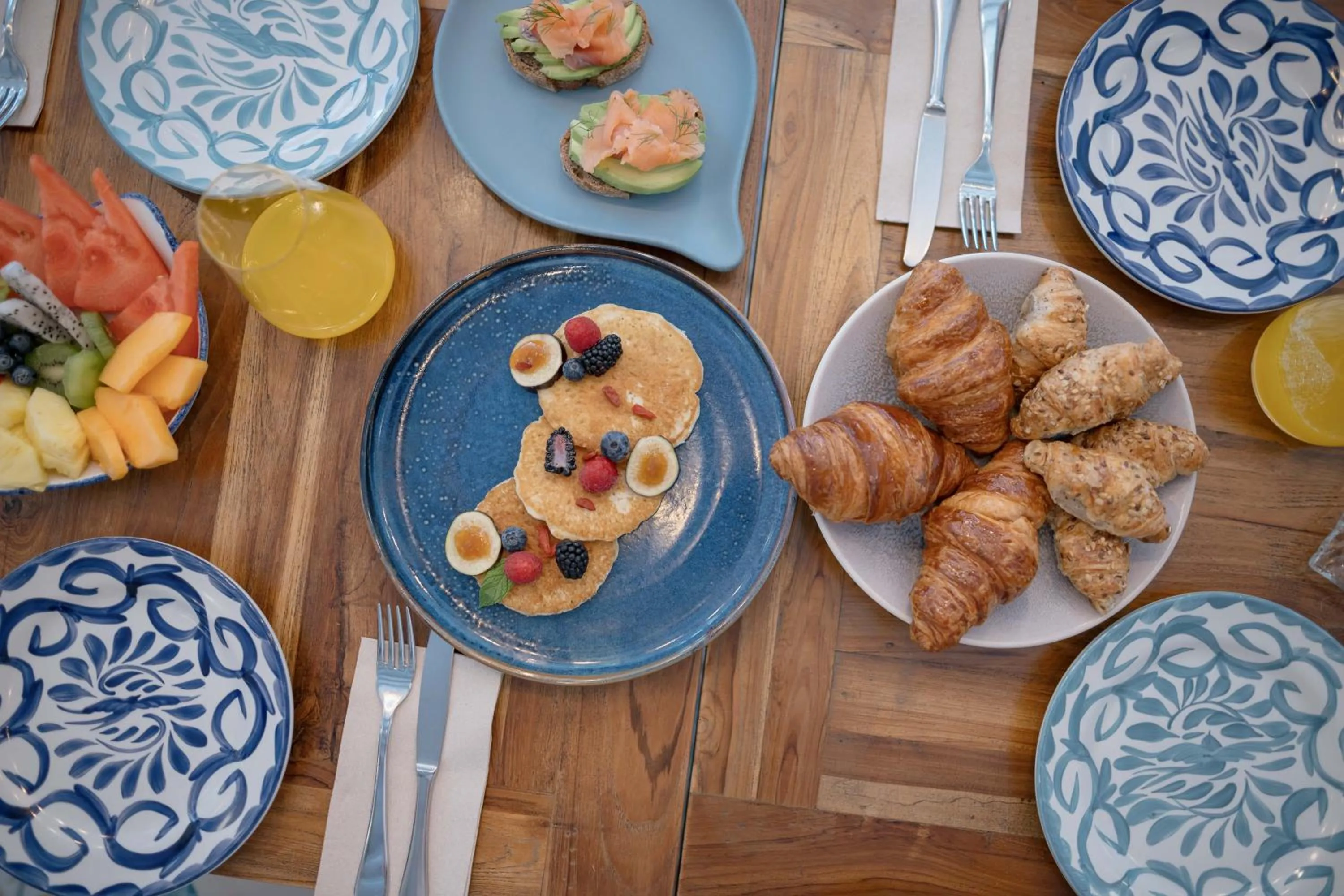 Breakfast in MYR Plaza Mercado & Spa