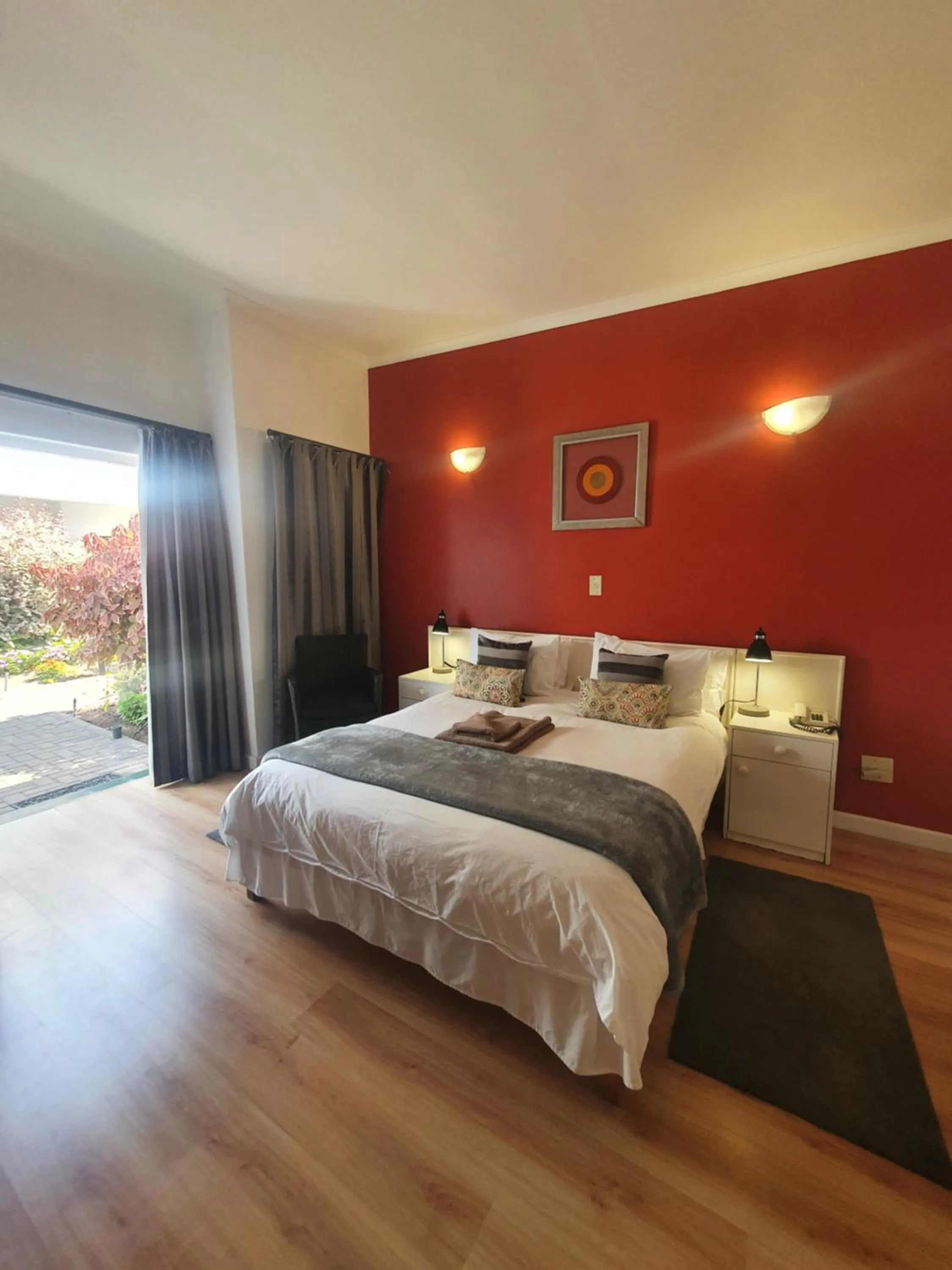 Photo of the whole room in Langholm Hotel