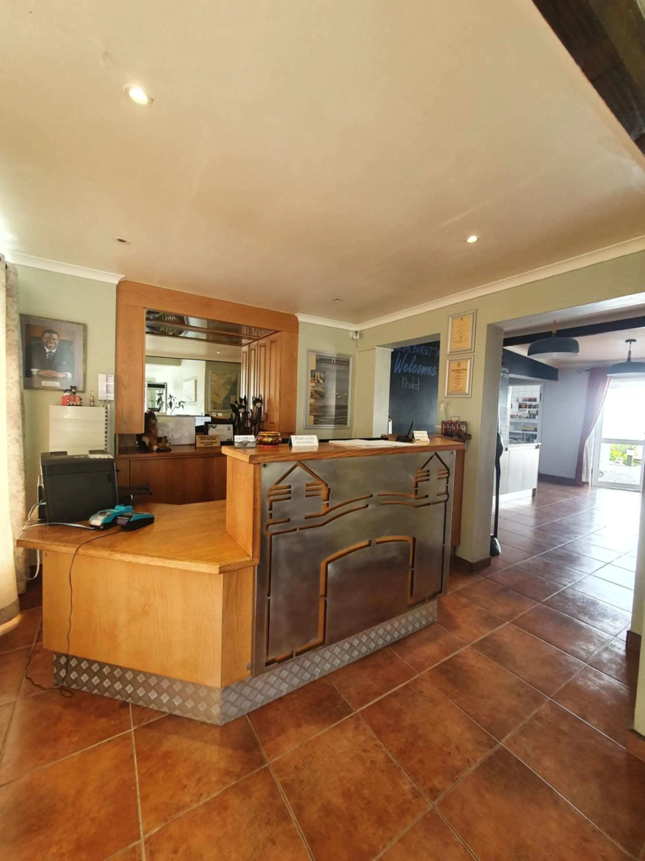 Lobby or reception in Langholm Hotel