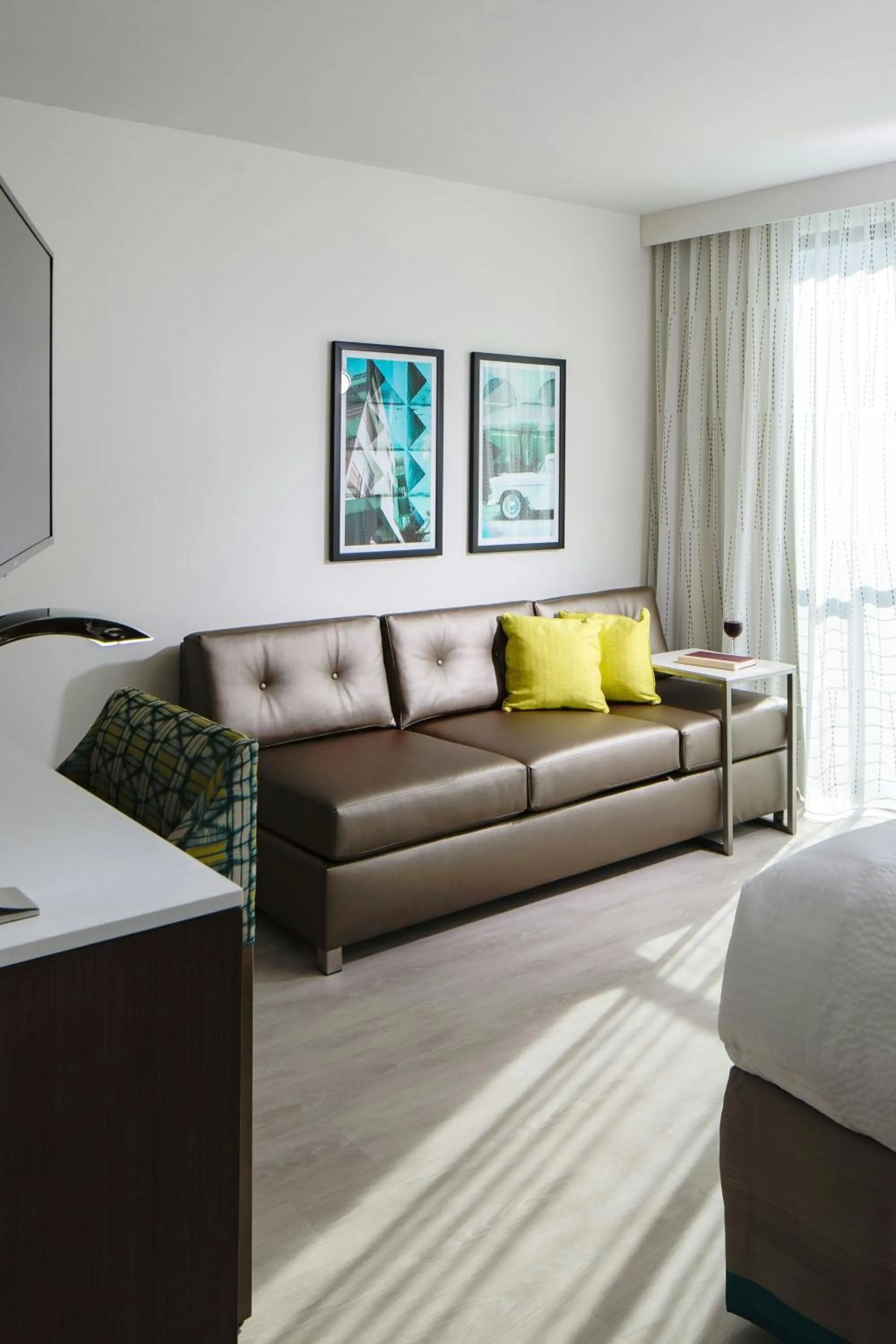 Living room, Bed in Residence Inn by Marriott Miami Beach South Beach