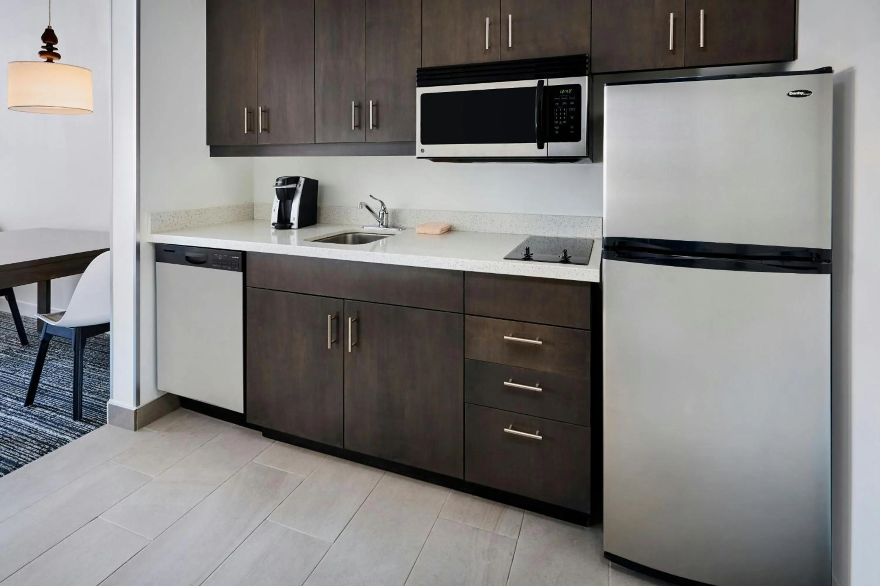 Kitchen or kitchenette in TownePlace Suites by Marriott Ottawa Kanata