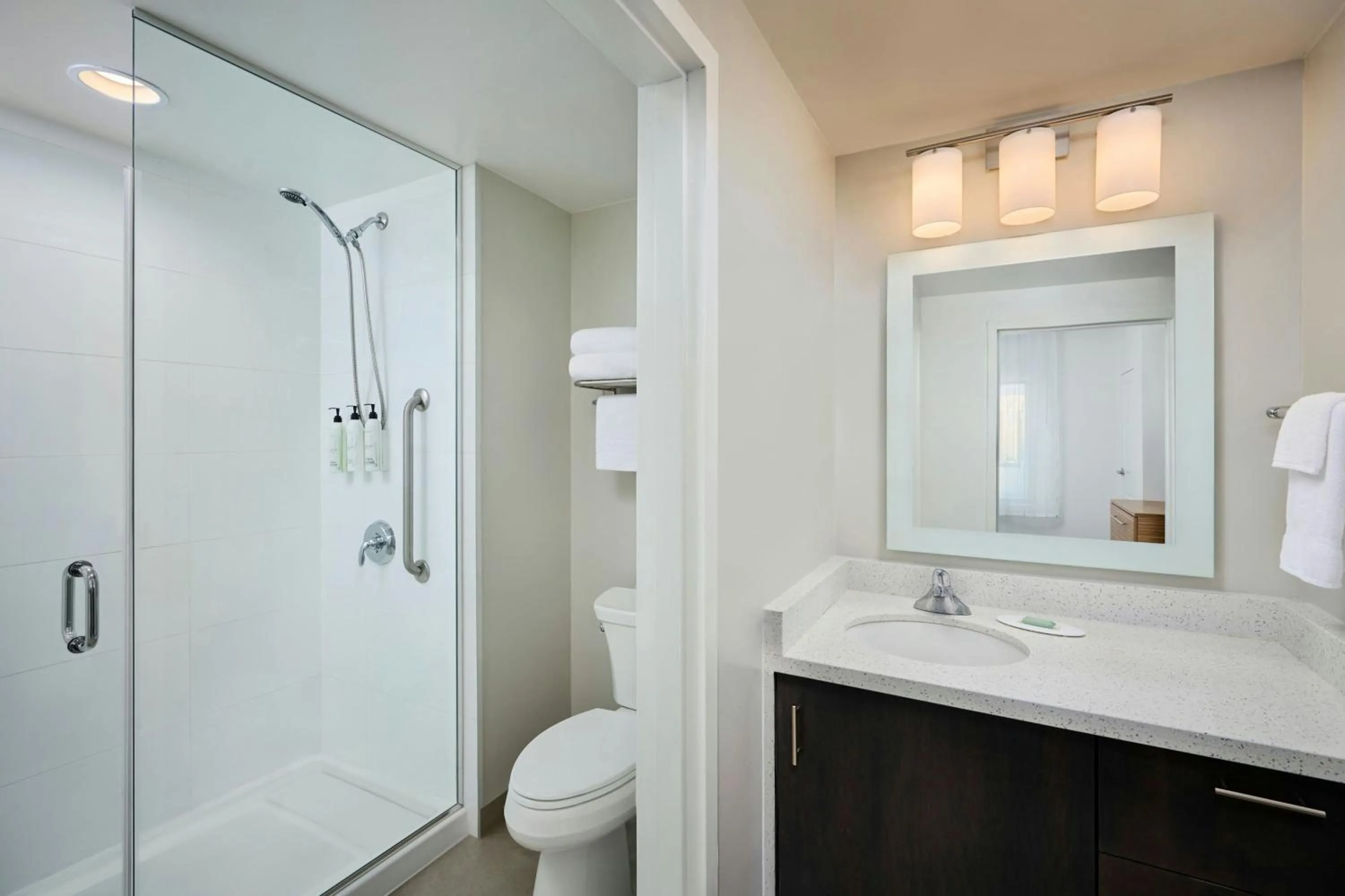 Bathroom in TownePlace Suites by Marriott Ottawa Kanata