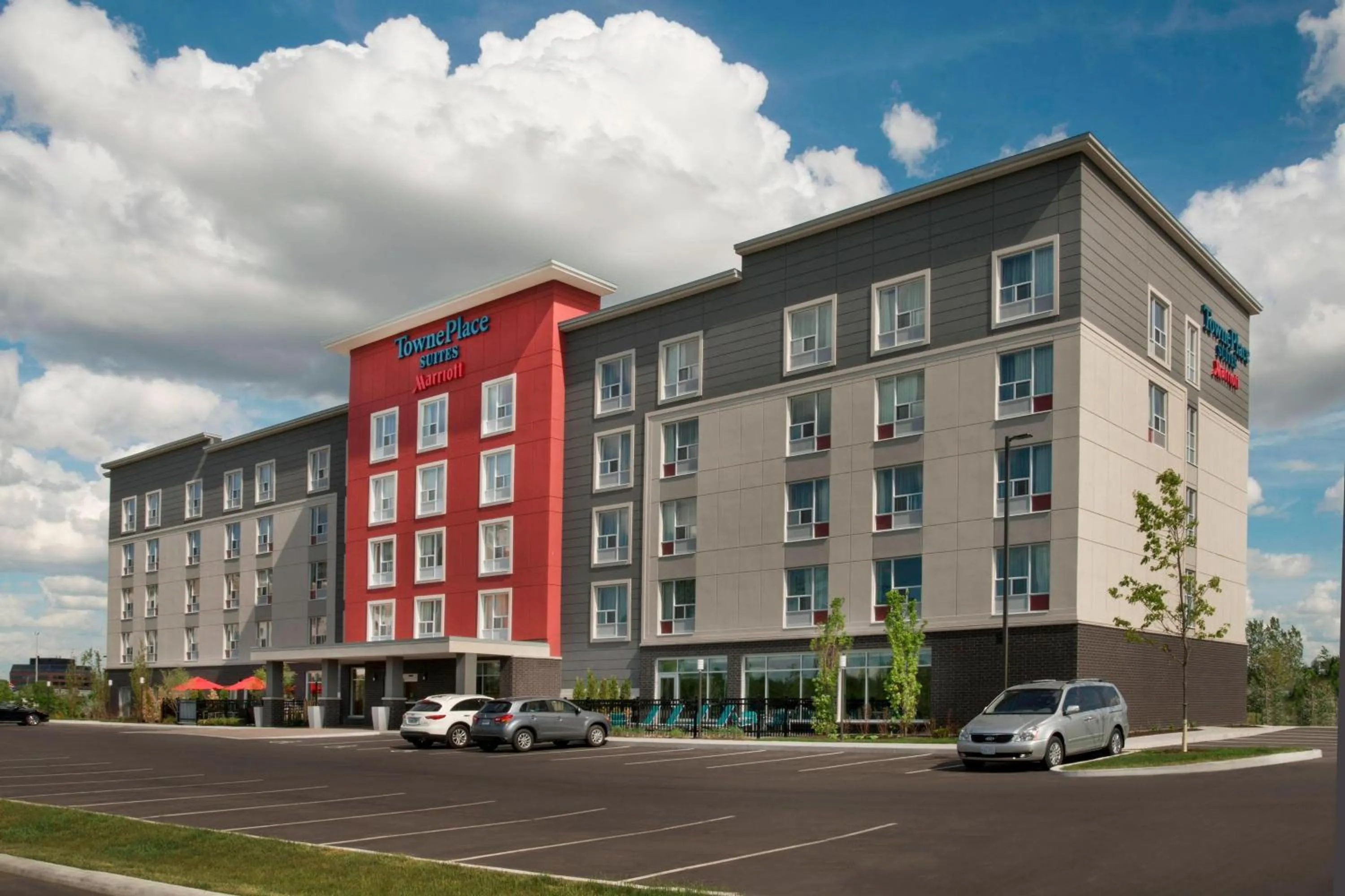 Property building in TownePlace Suites by Marriott Ottawa Kanata