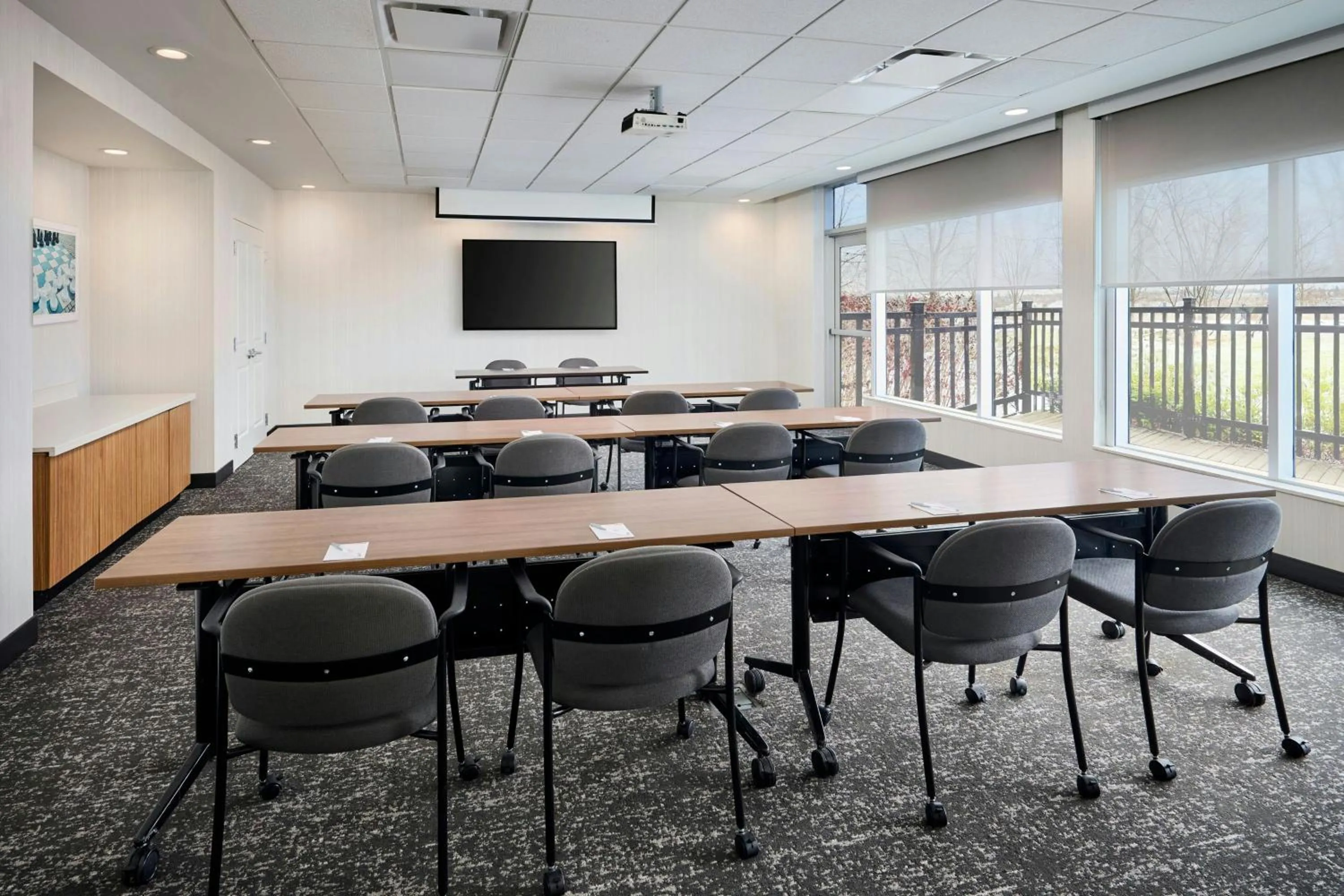 Meeting/conference room in TownePlace Suites by Marriott Ottawa Kanata