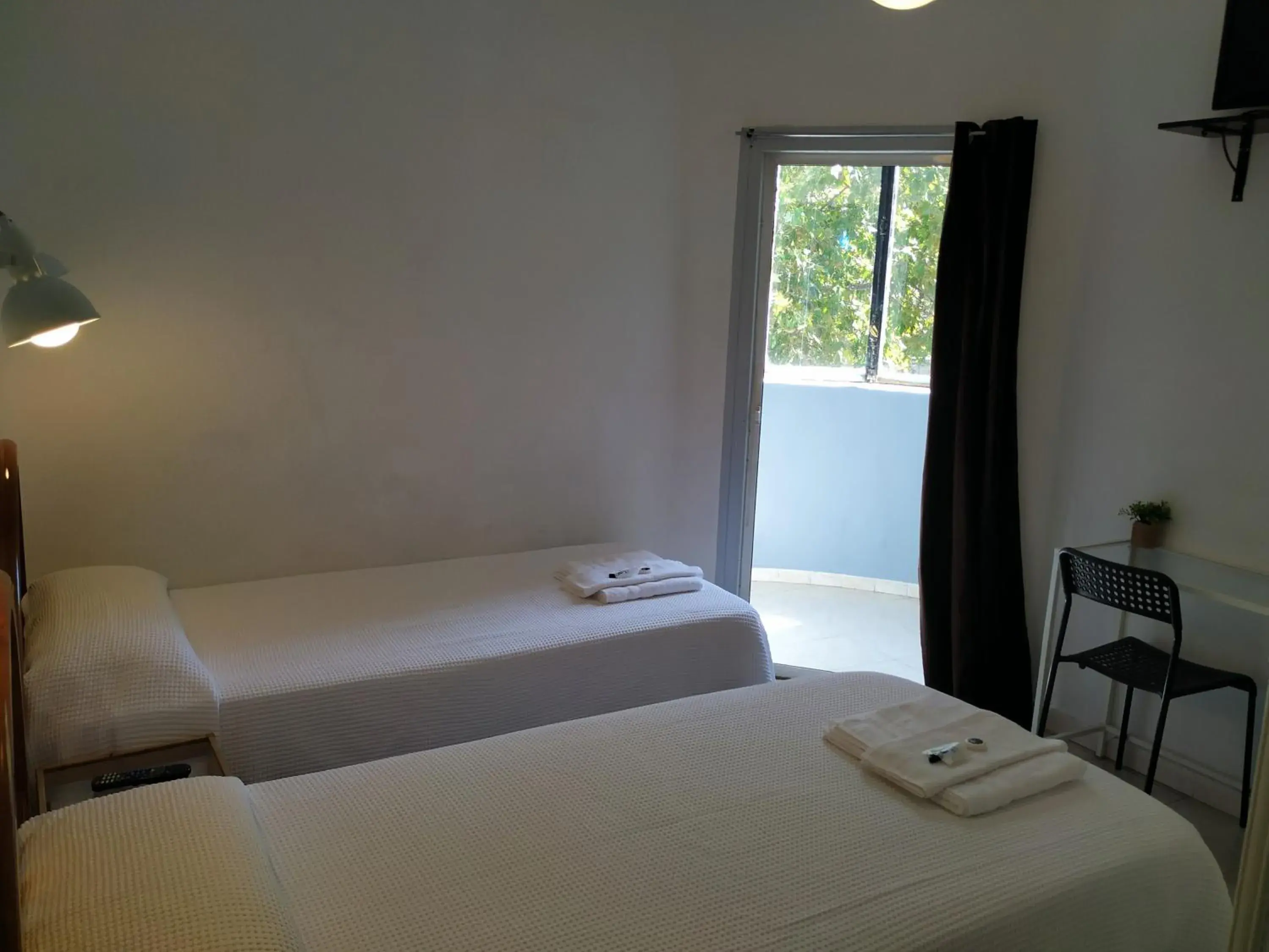 Bedroom, Bed in Hostal Abitum Madrid Bedroom, Bed in Hostal Abitum Madrid