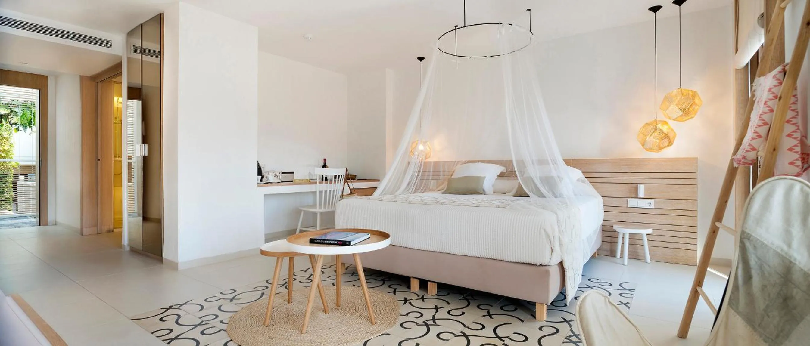 Bedroom, Bed in Gatzara Suites Santa Gertrudis