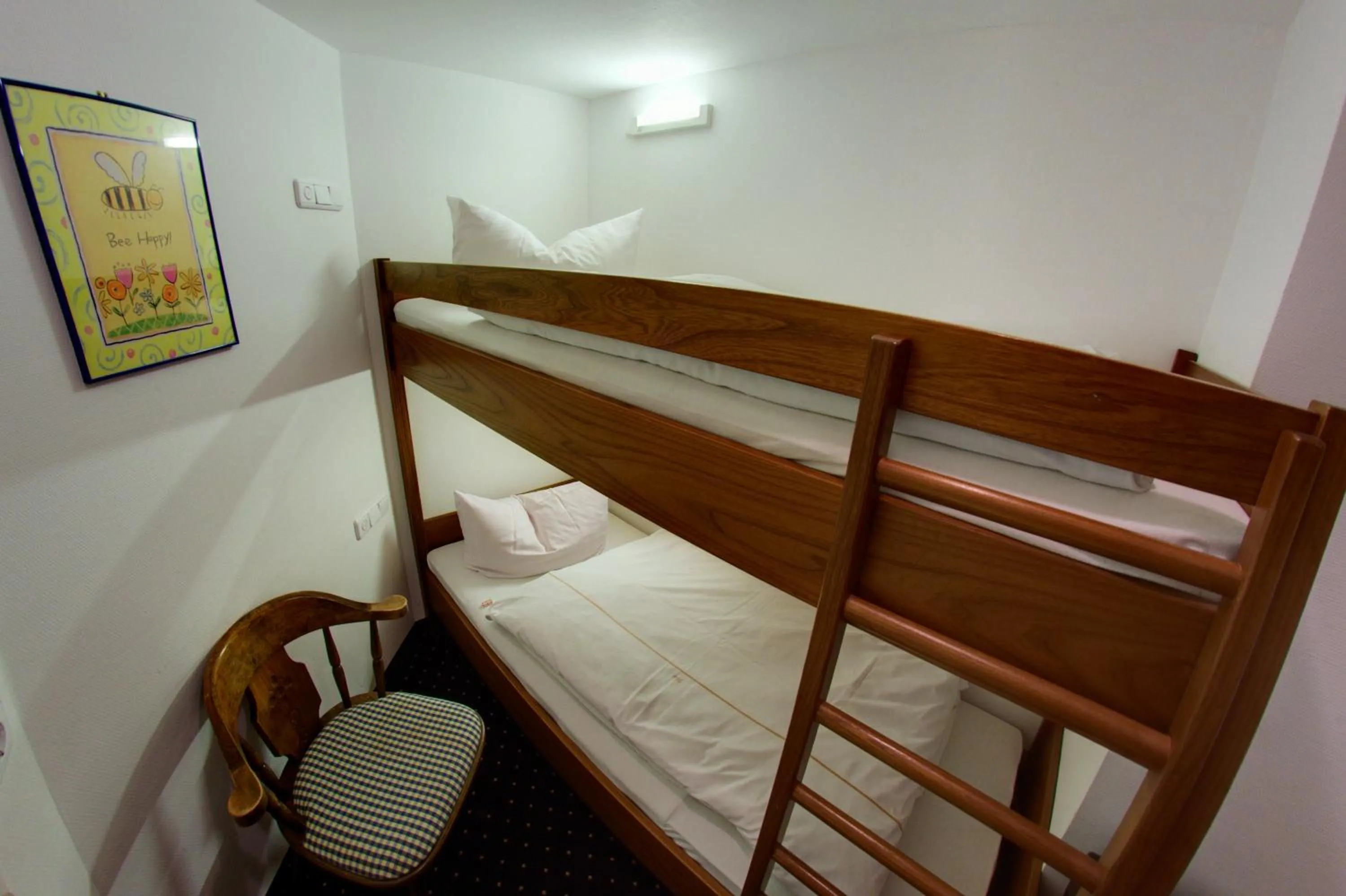 children, Bed in Ferienhotel Starennest