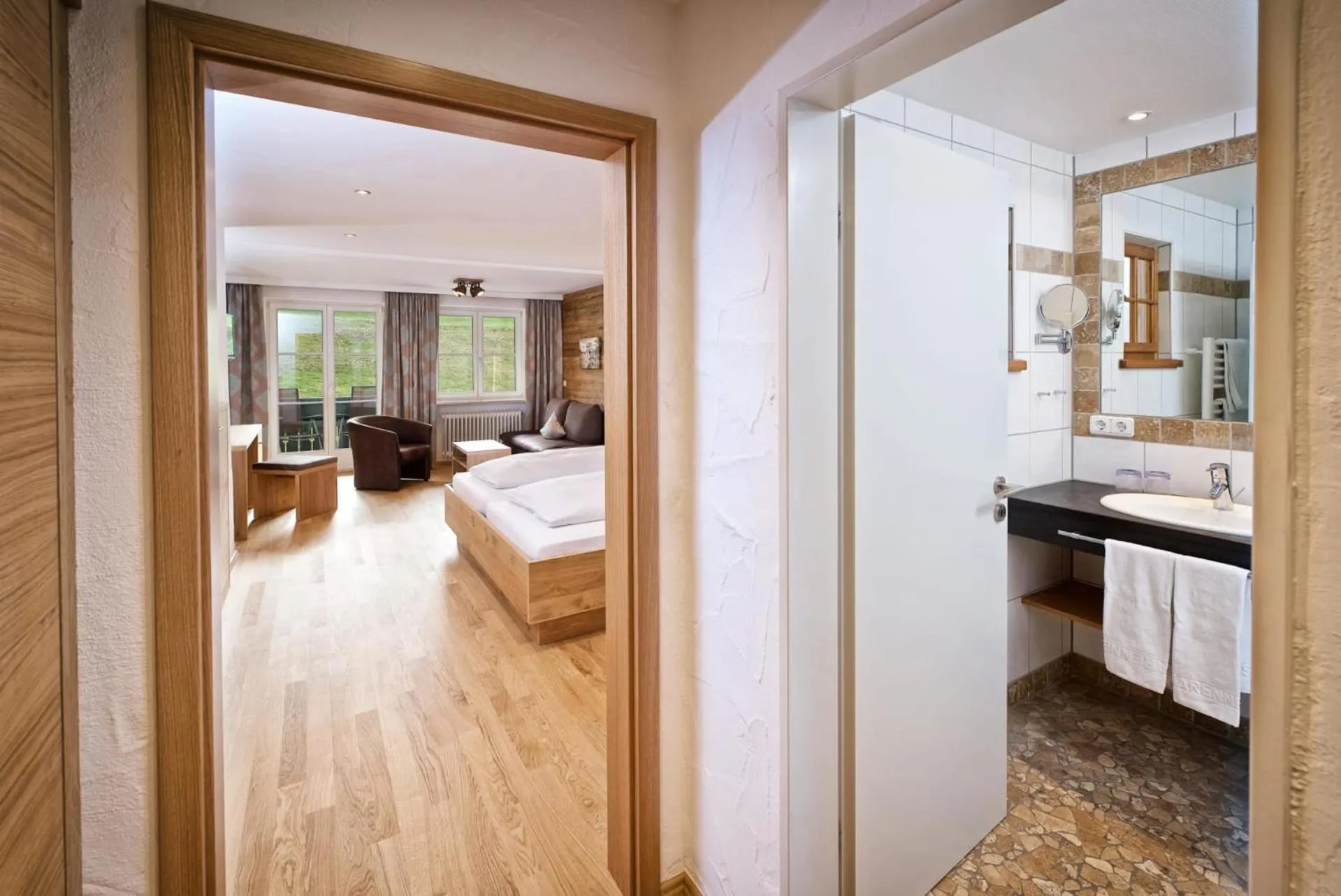 Photo of the whole room in Ferienhotel Starennest