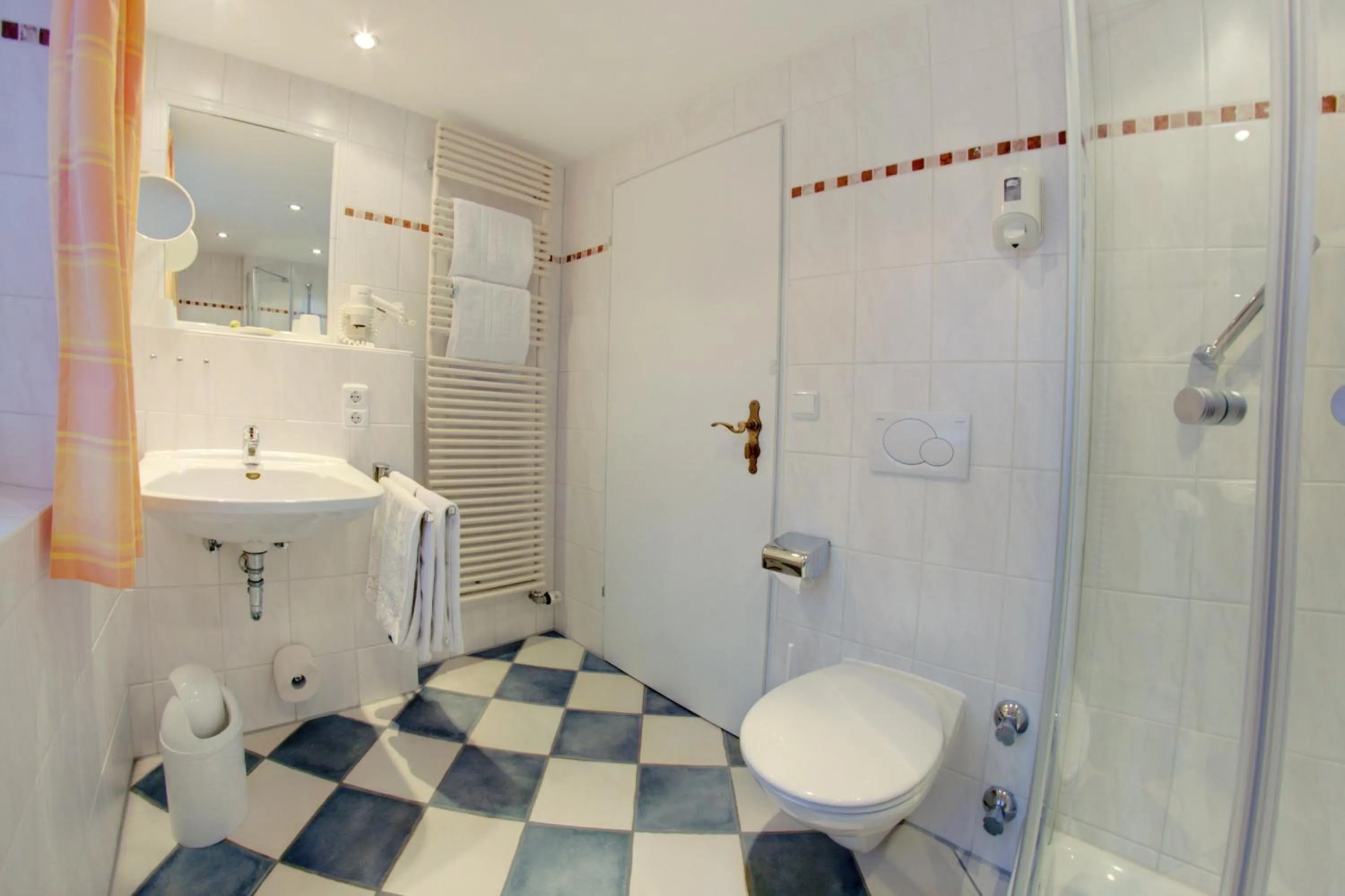 Bathroom in Ferienhotel Starennest