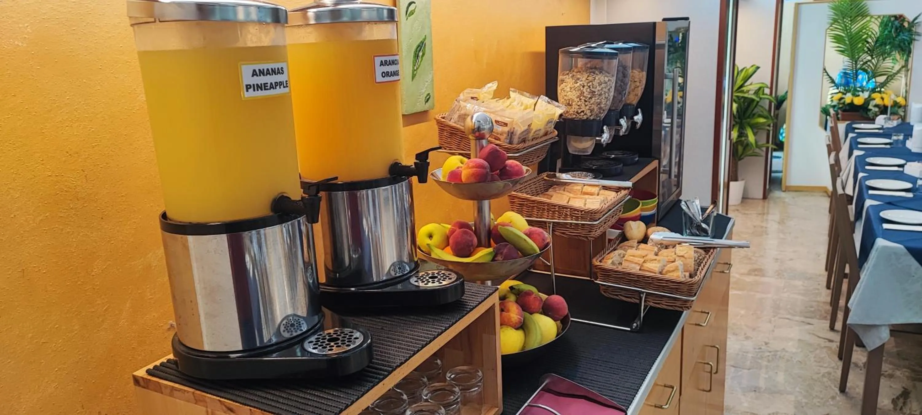 Breakfast in Hotel STELLA D'ORO