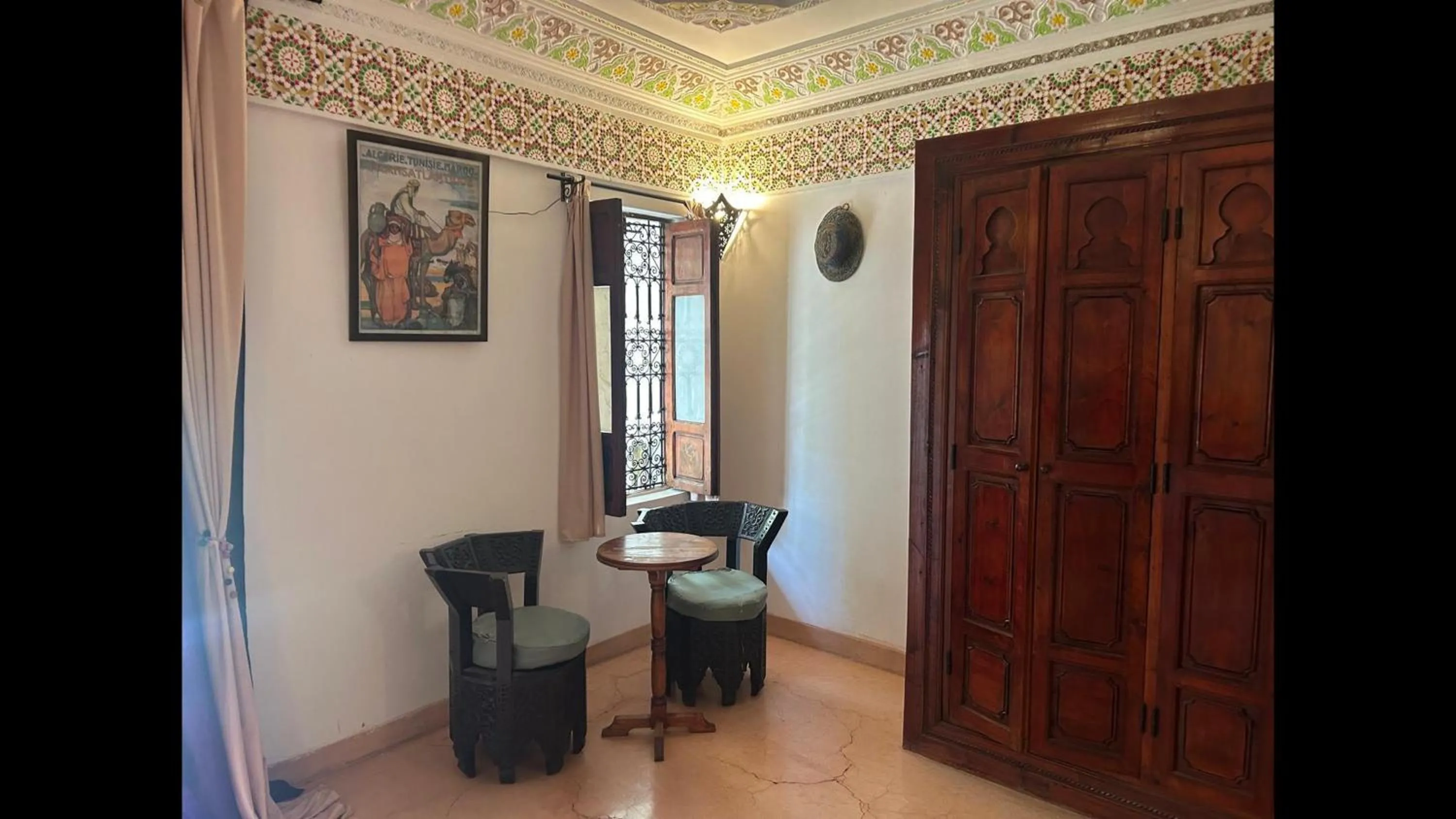 Riad le dromadaire bleu by Weekome