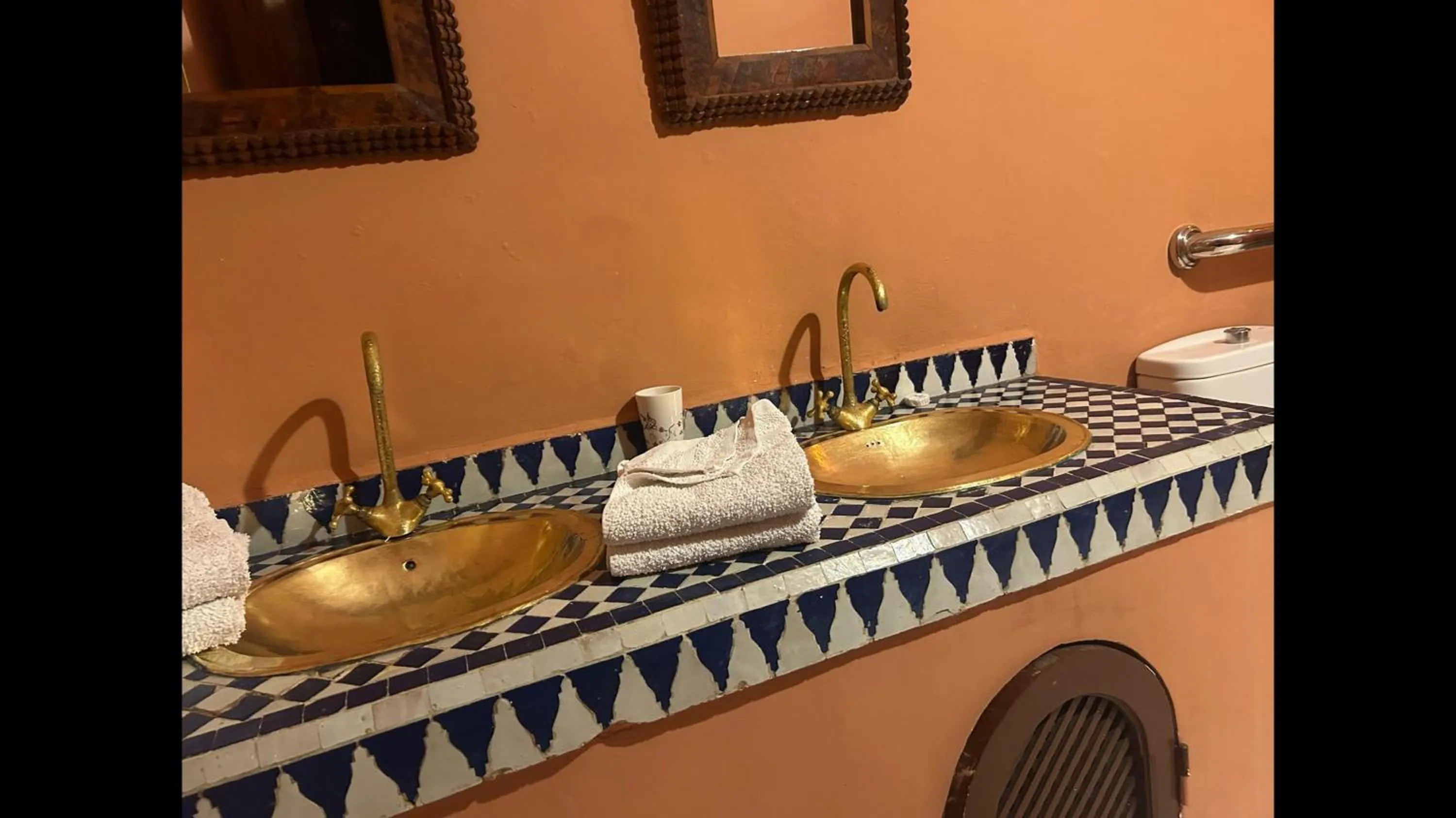Riad le dromadaire bleu by Weekome