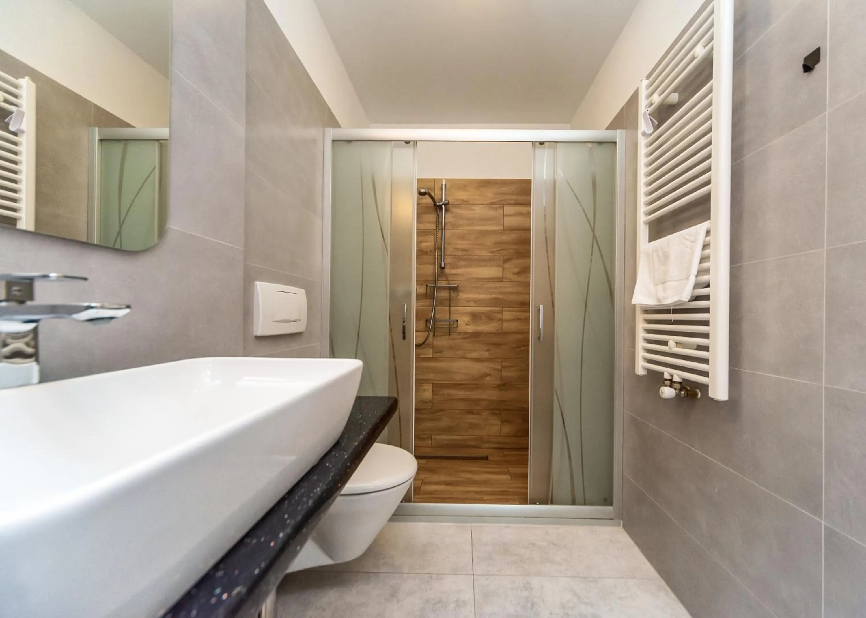 Bathroom in Hotel Marczewski