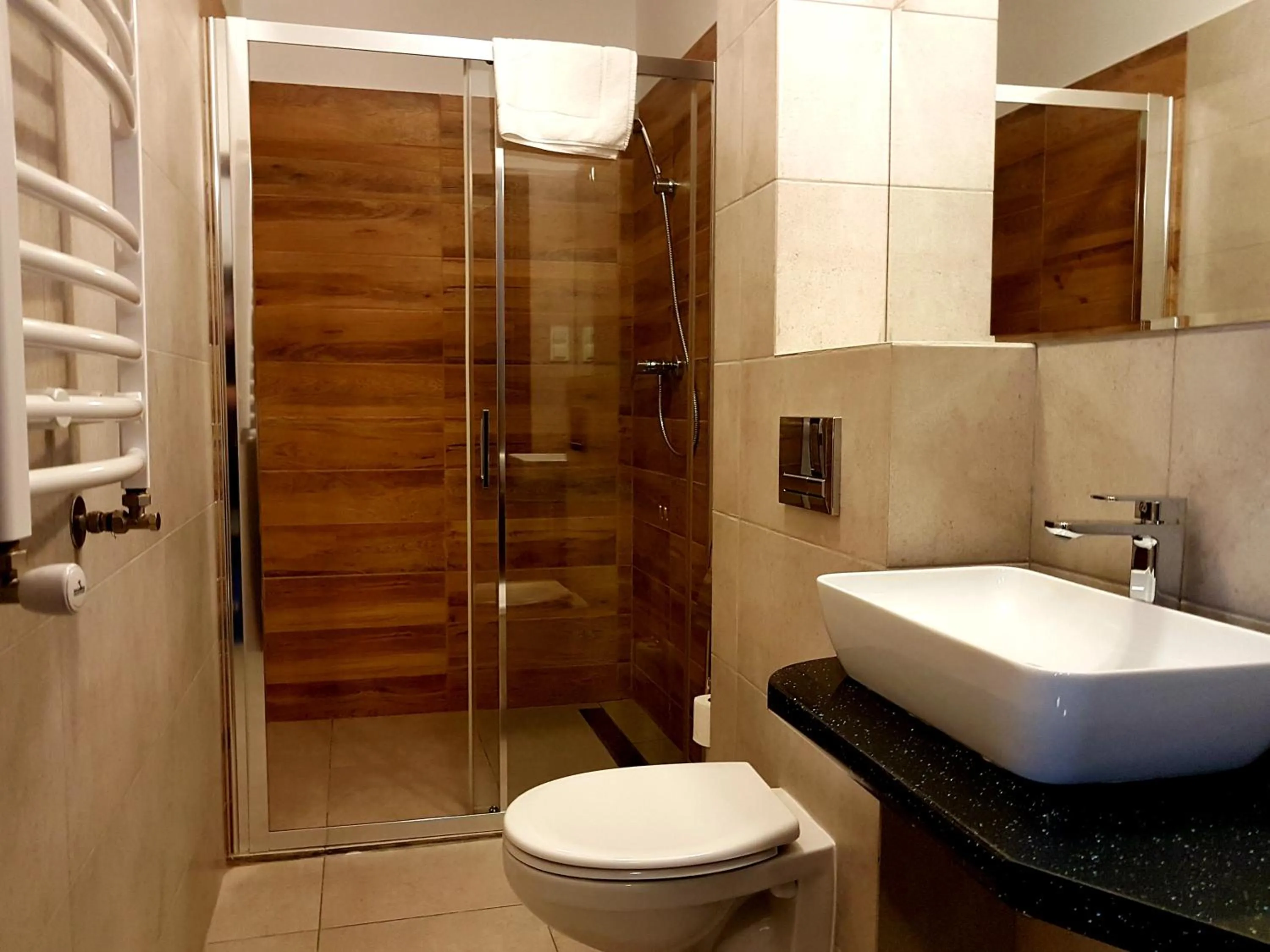 Bathroom in Hotel Marczewski