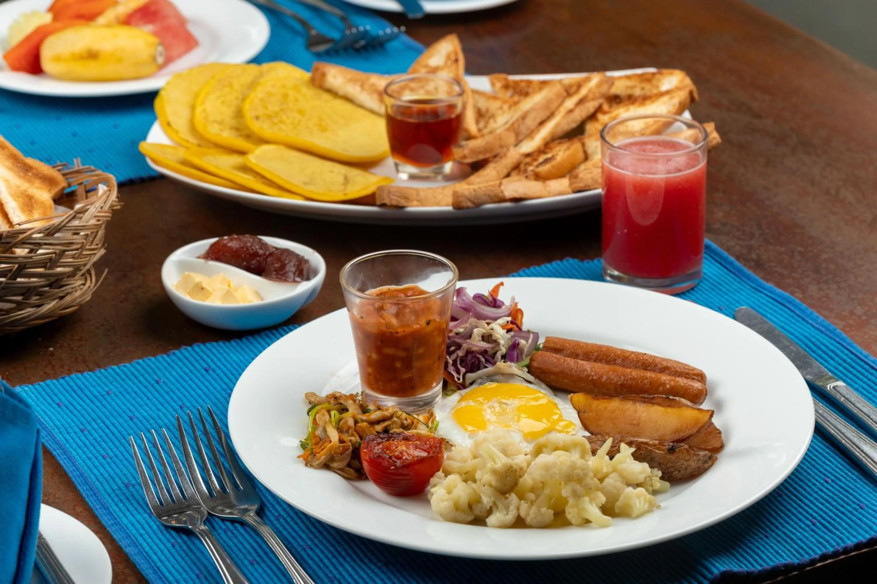 Food in The Blue Wave Hotel