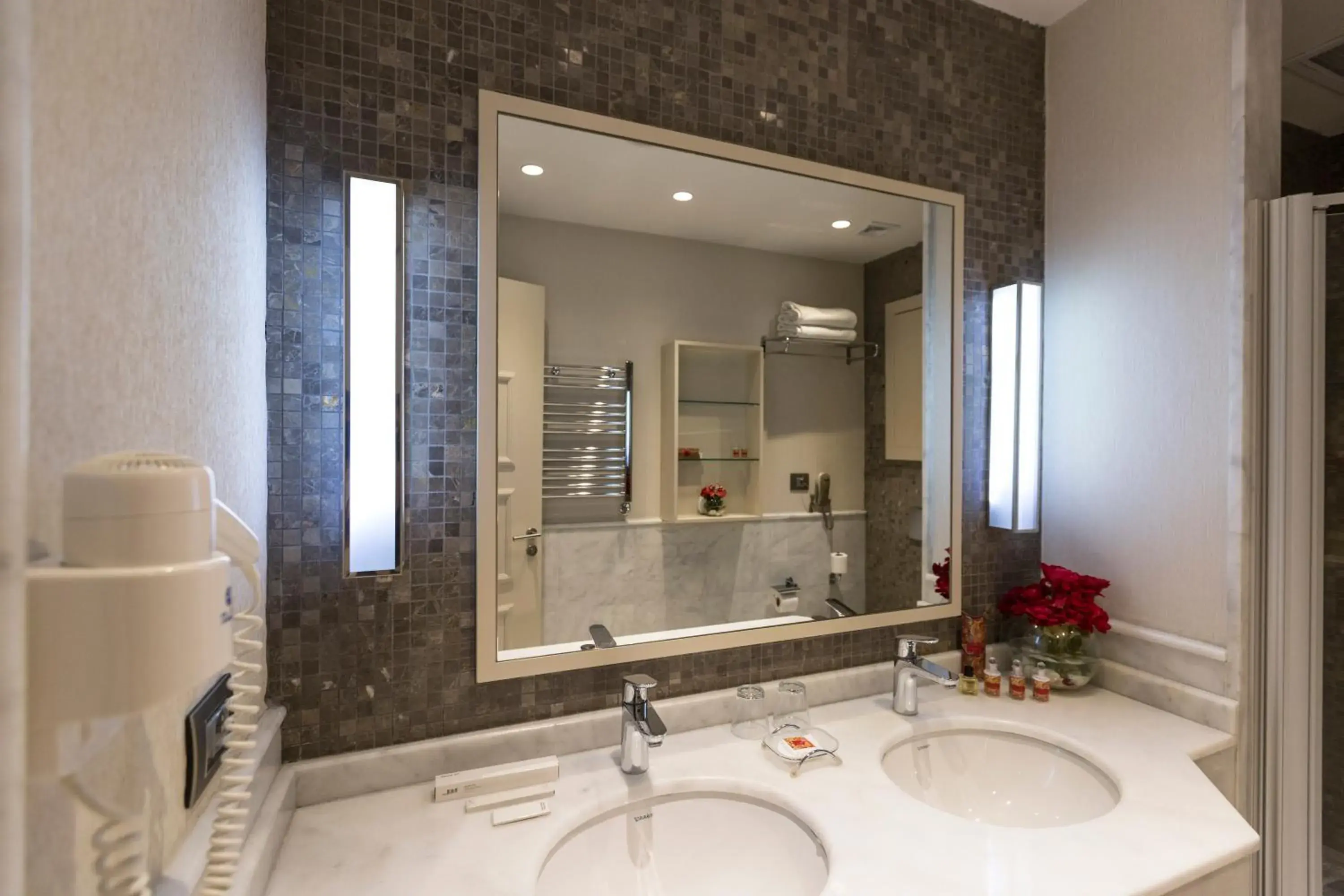 Superior Queen Room in Gabala Yengice Thermal Resort Hotel Superior Queen Room in Gabala Yengice Thermal Resort Hotel