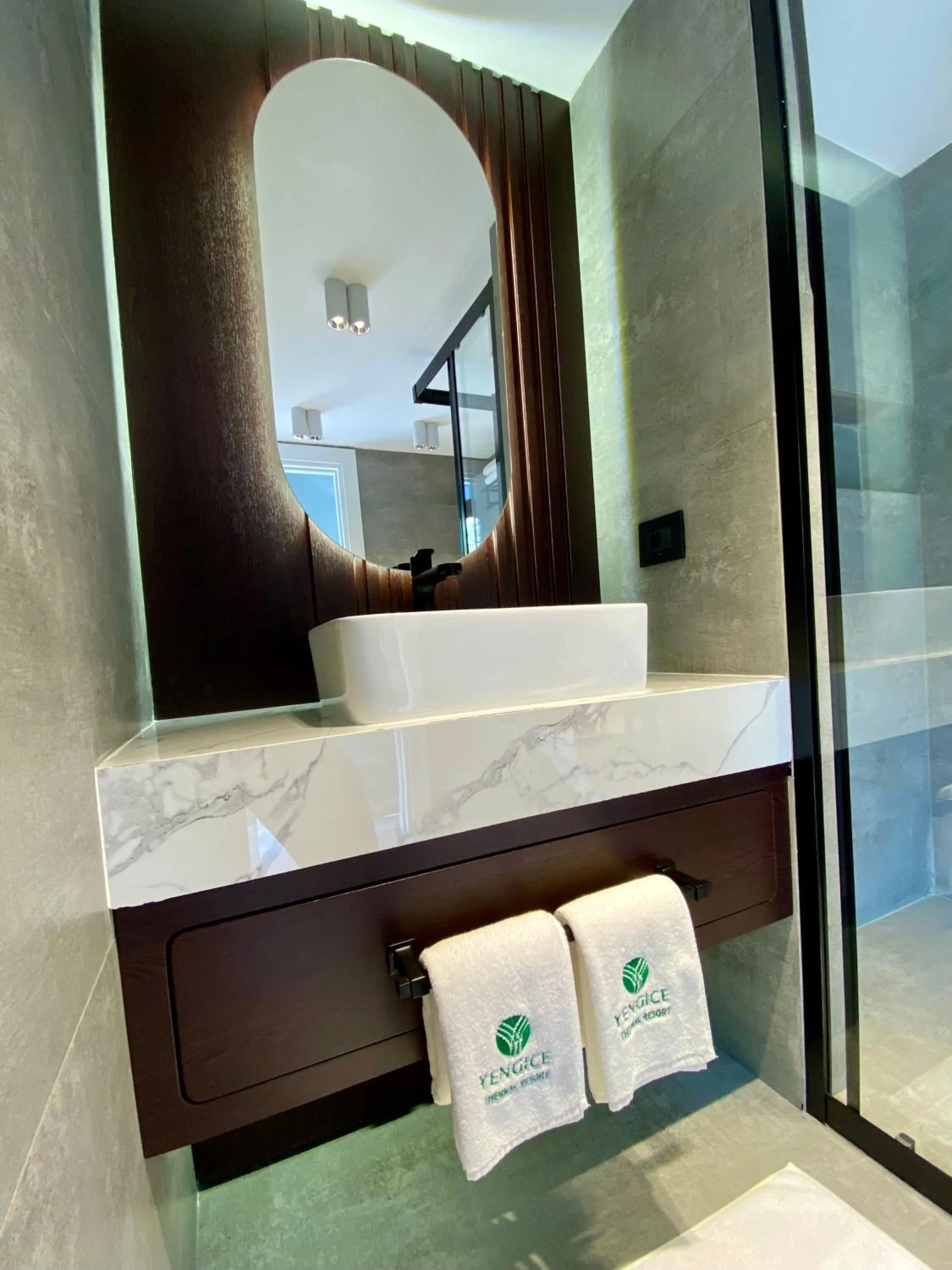 Bathroom in Gabala Yengice Thermal Resort Hotel