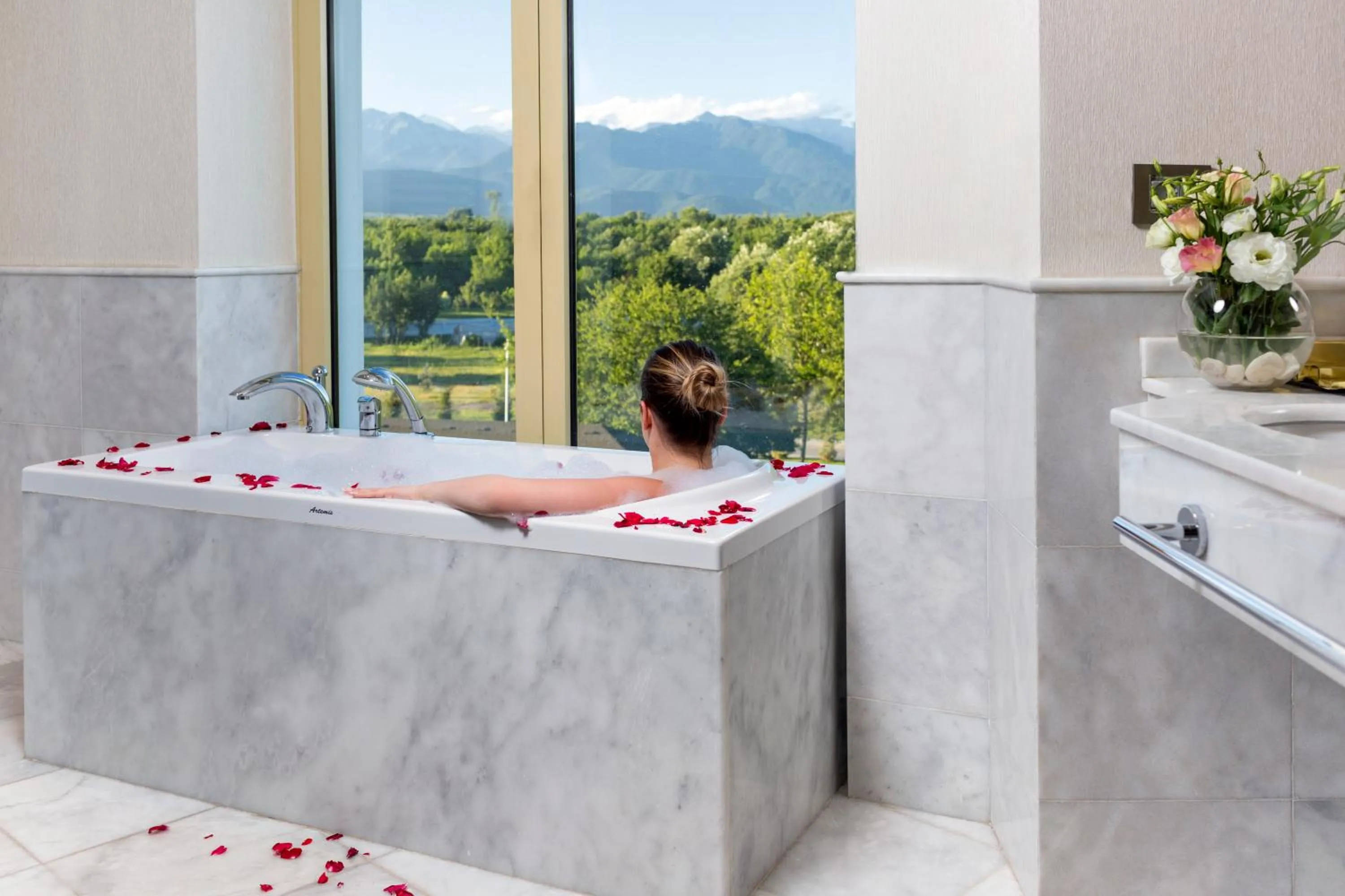 Bathroom in Gabala Yengice Thermal Resort Hotel