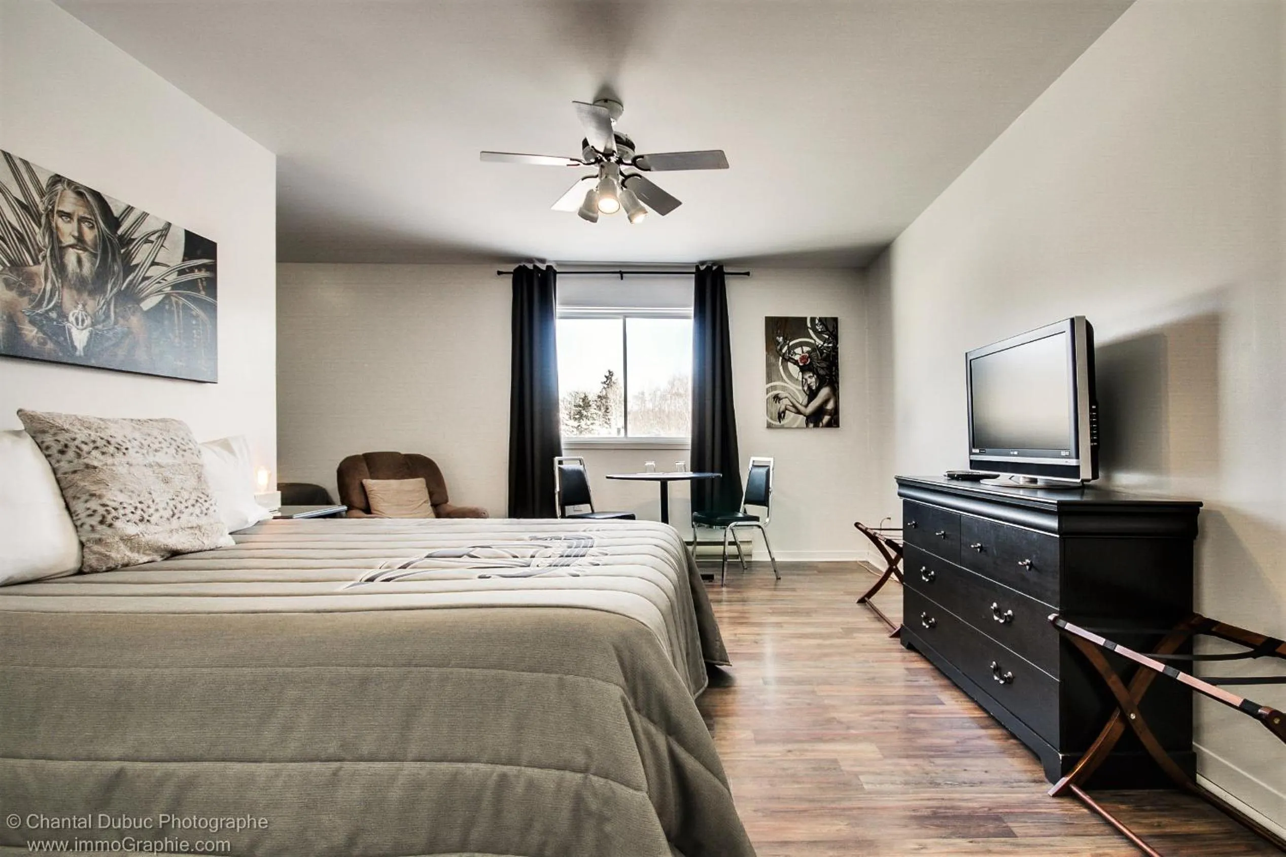 Bed in Auberge motel drakkar