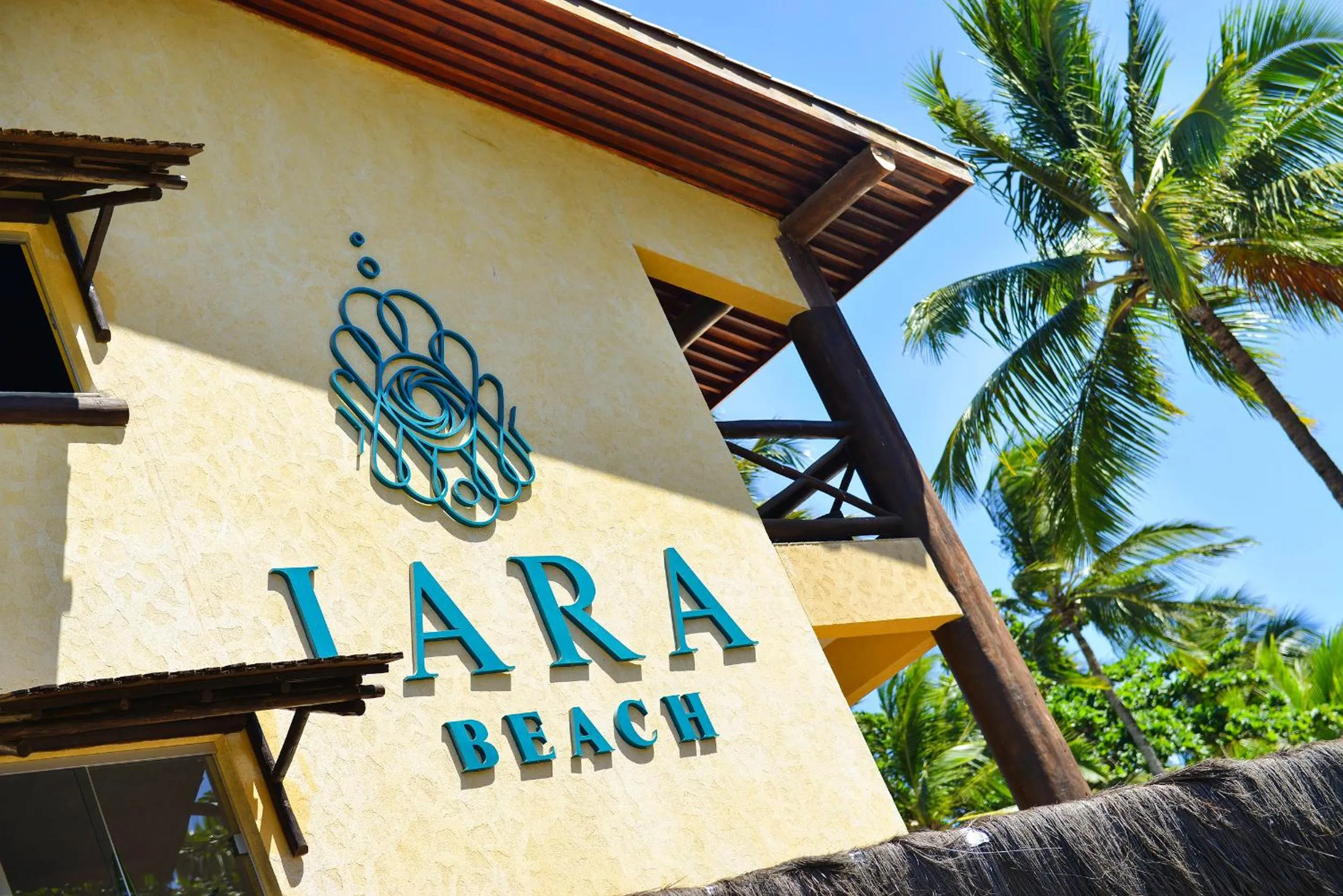 Property building in Iara Beach Hotel Boutique