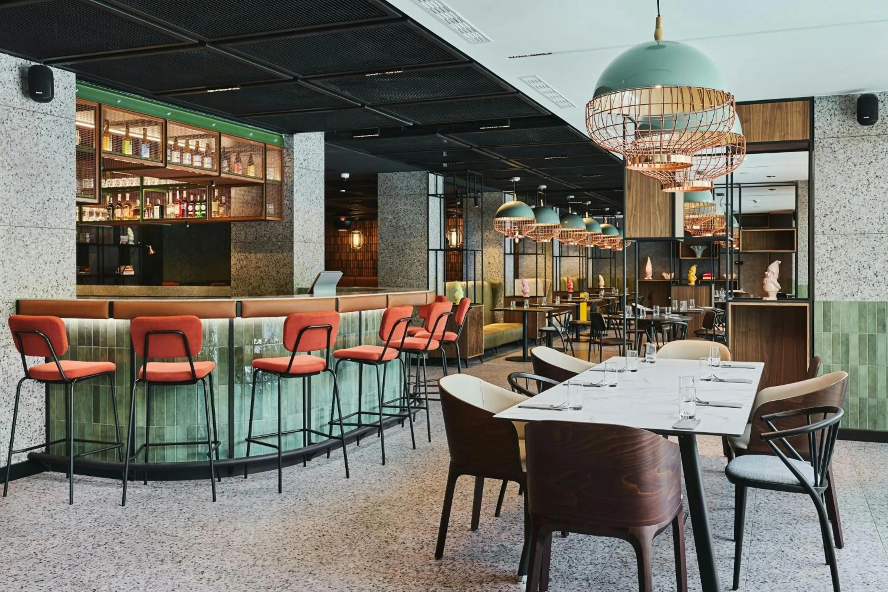 Lounge or bar in Four Points by Sheraton Wroclaw