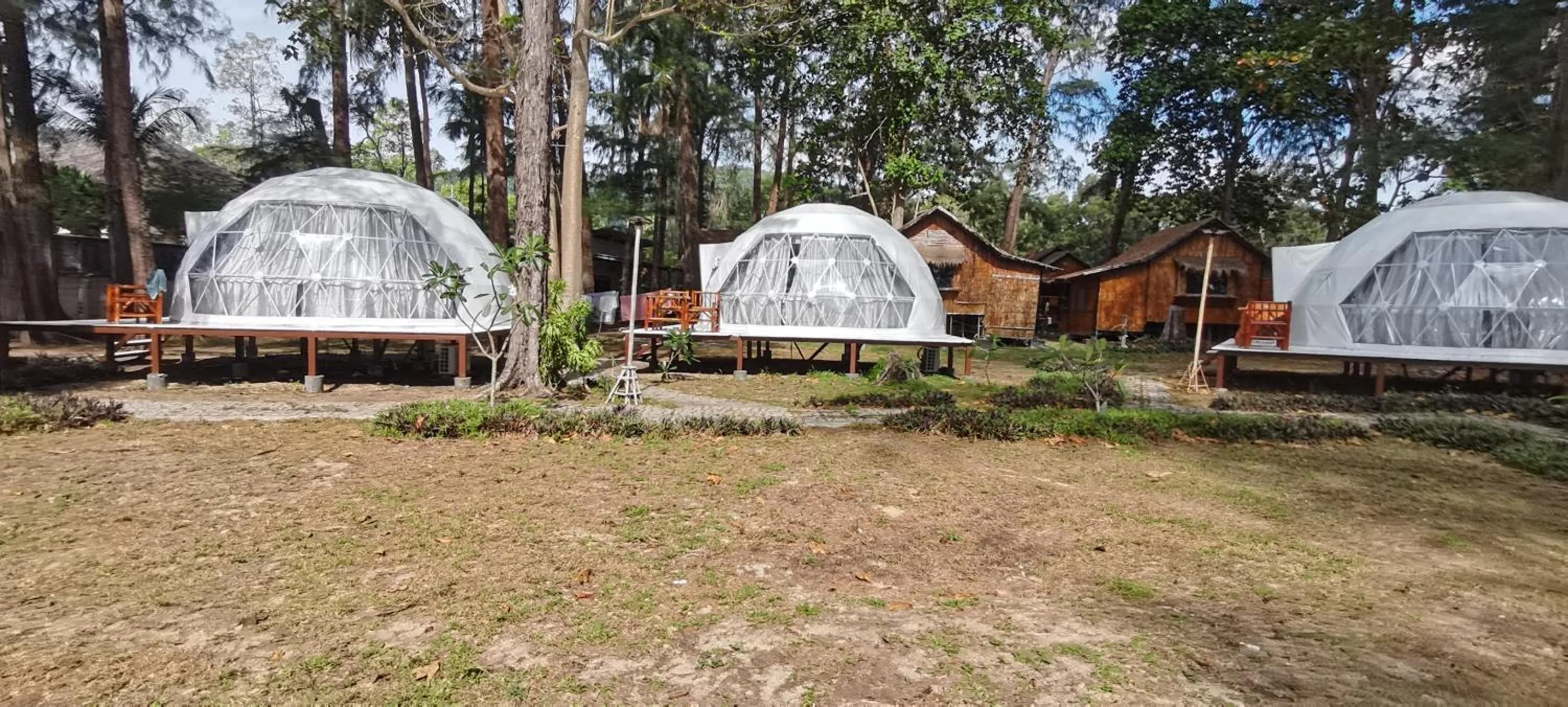 Eco Lanta Hideaway Beach Resort