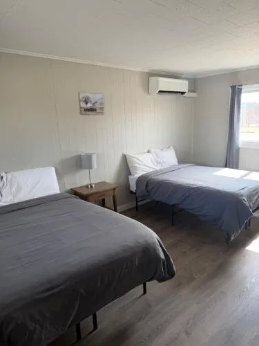 Farmington Motel