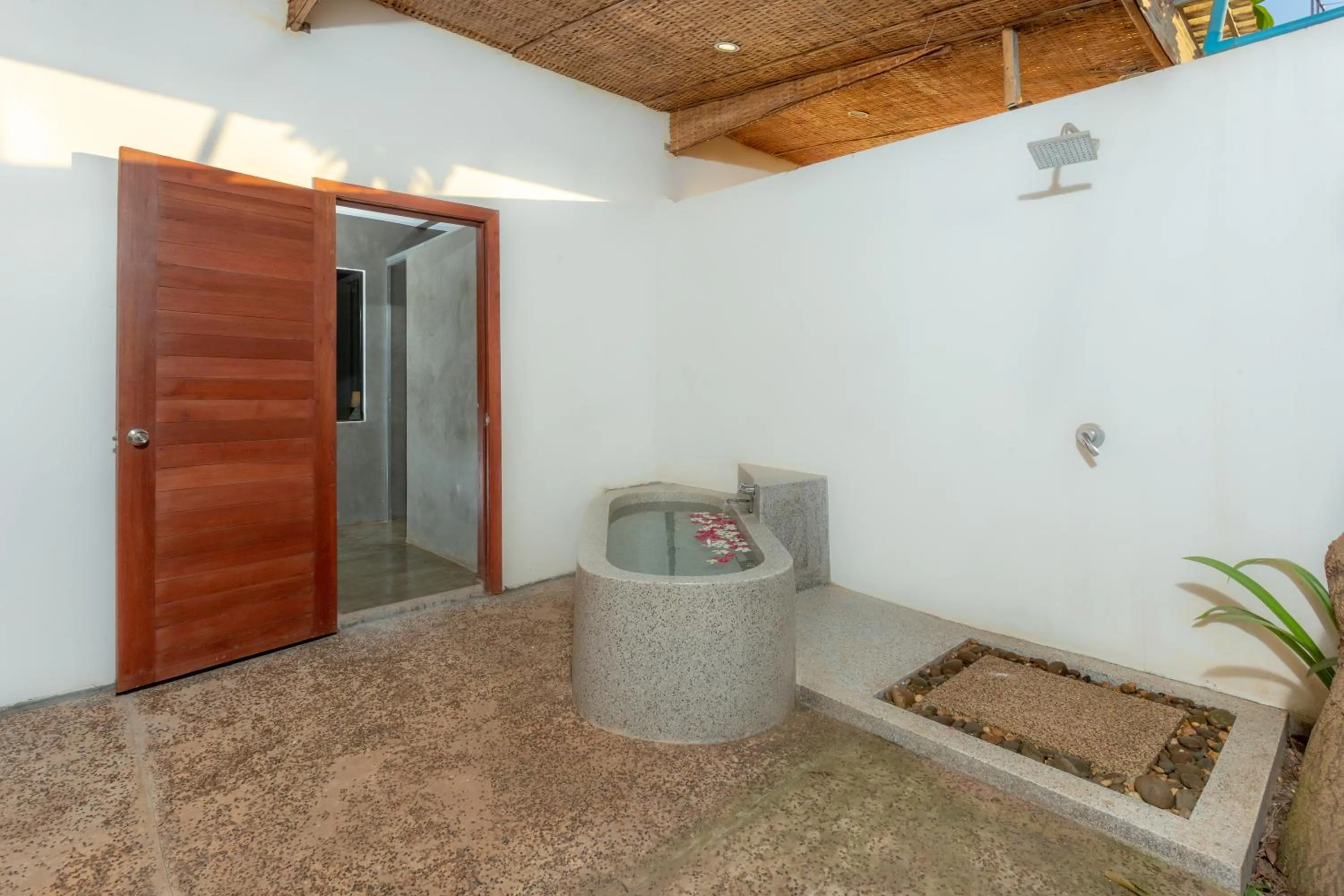 Bathroom in Tanei Angkor Resort and Spa