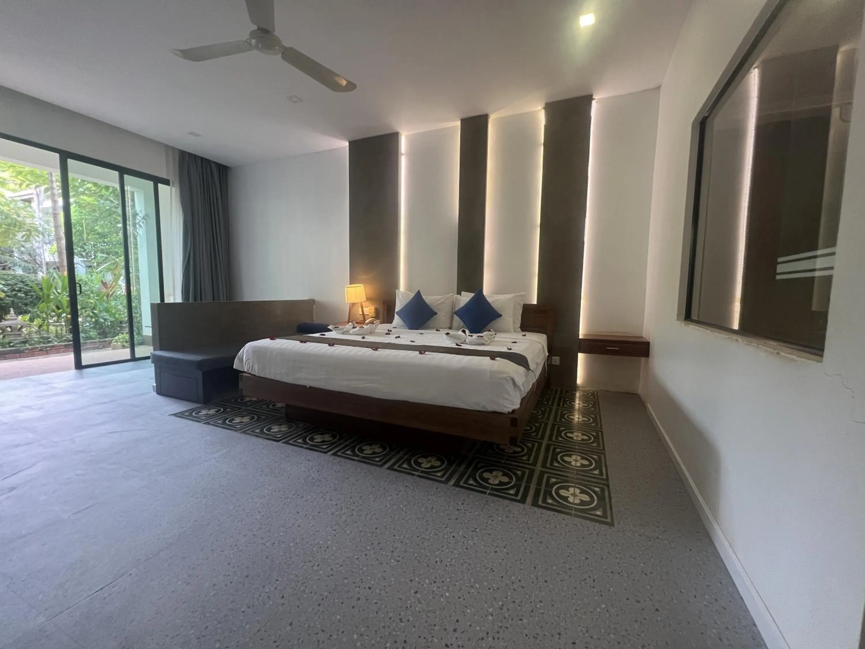 Bed in Tanei Angkor Resort and Spa