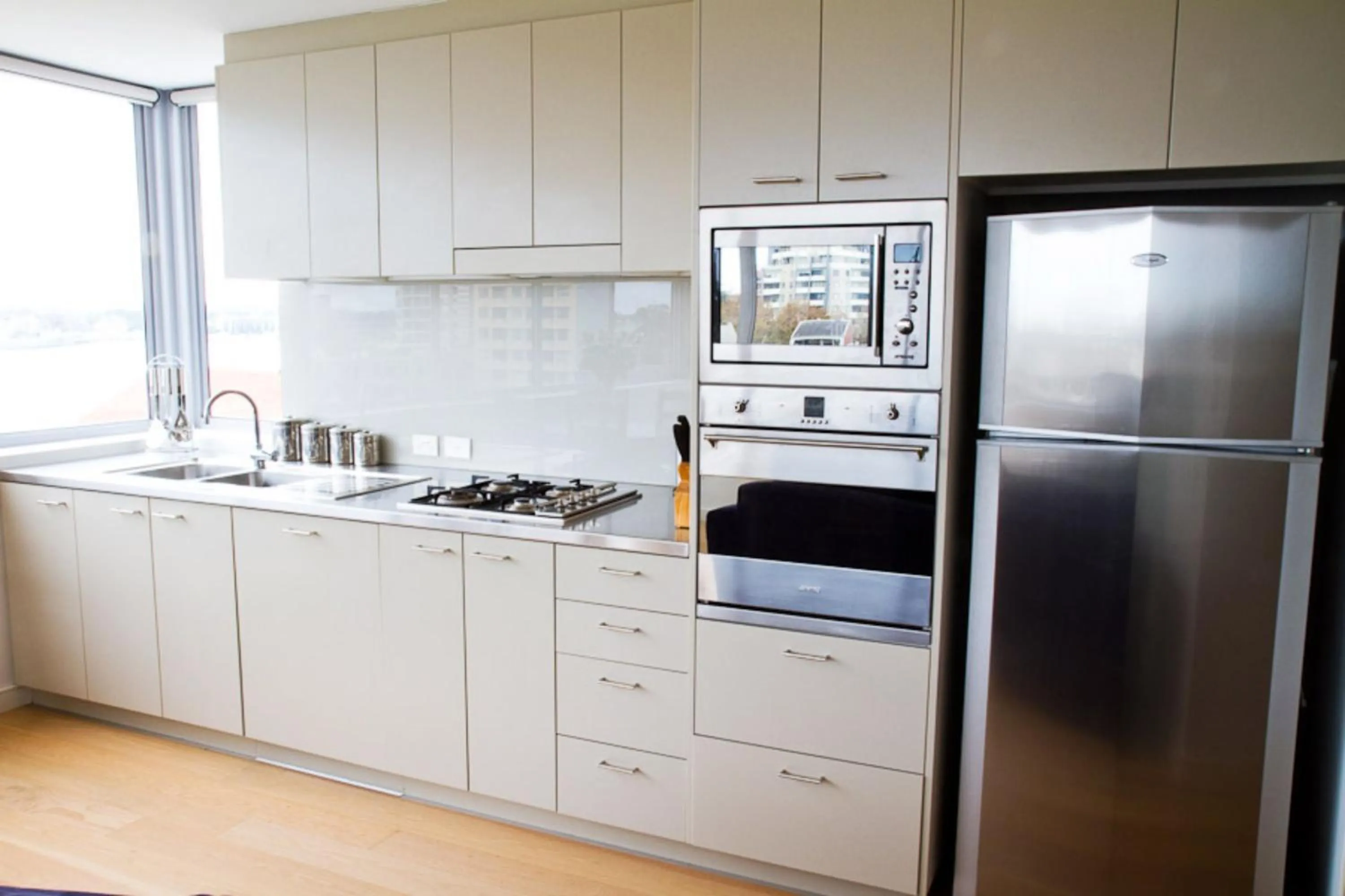 Coffee/tea facilities in Honeysuckle Executive Suites