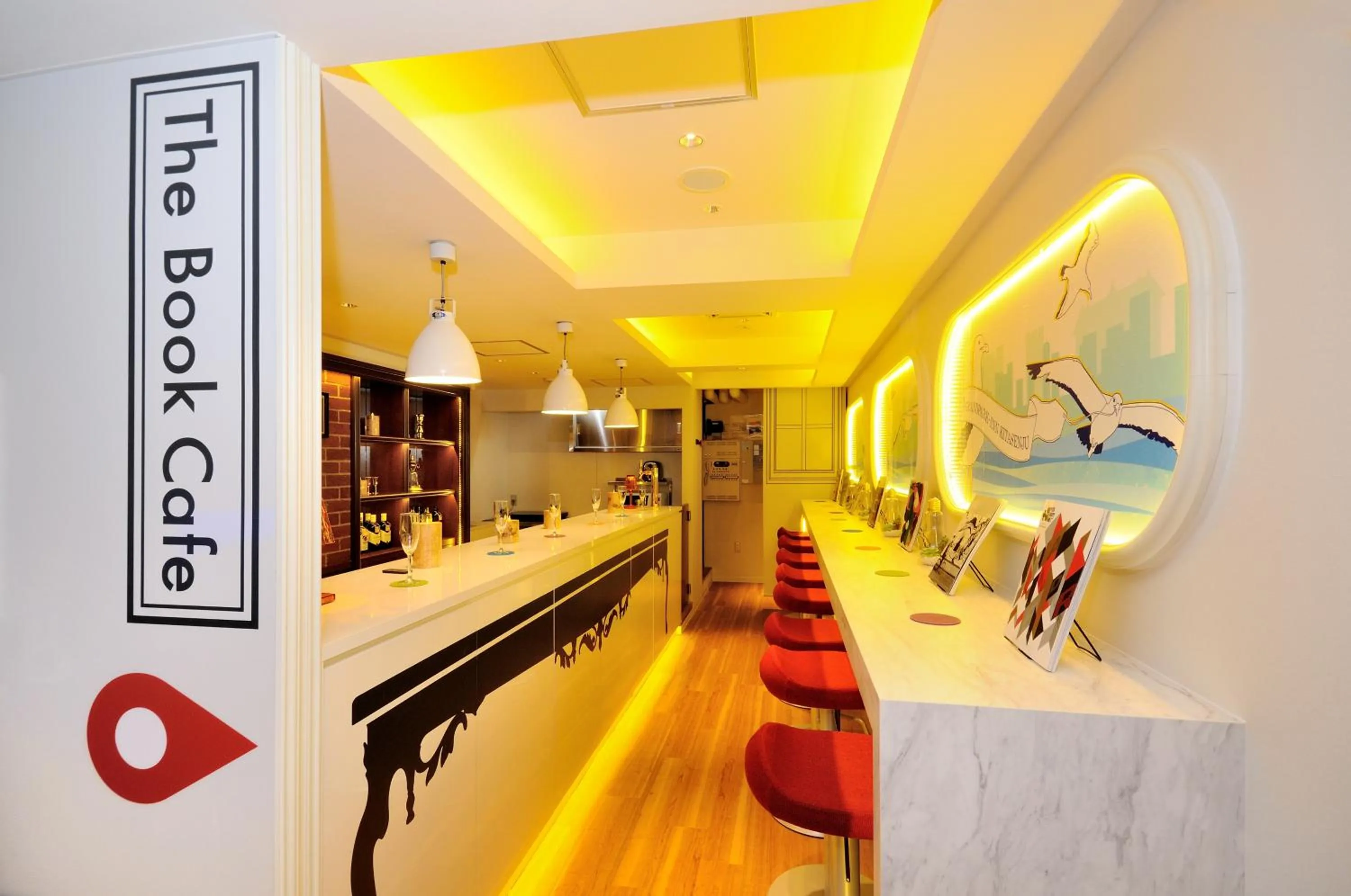 Communal lounge/ TV room in Spa&Capsule Hotel Grandpark Inn Kitasenju