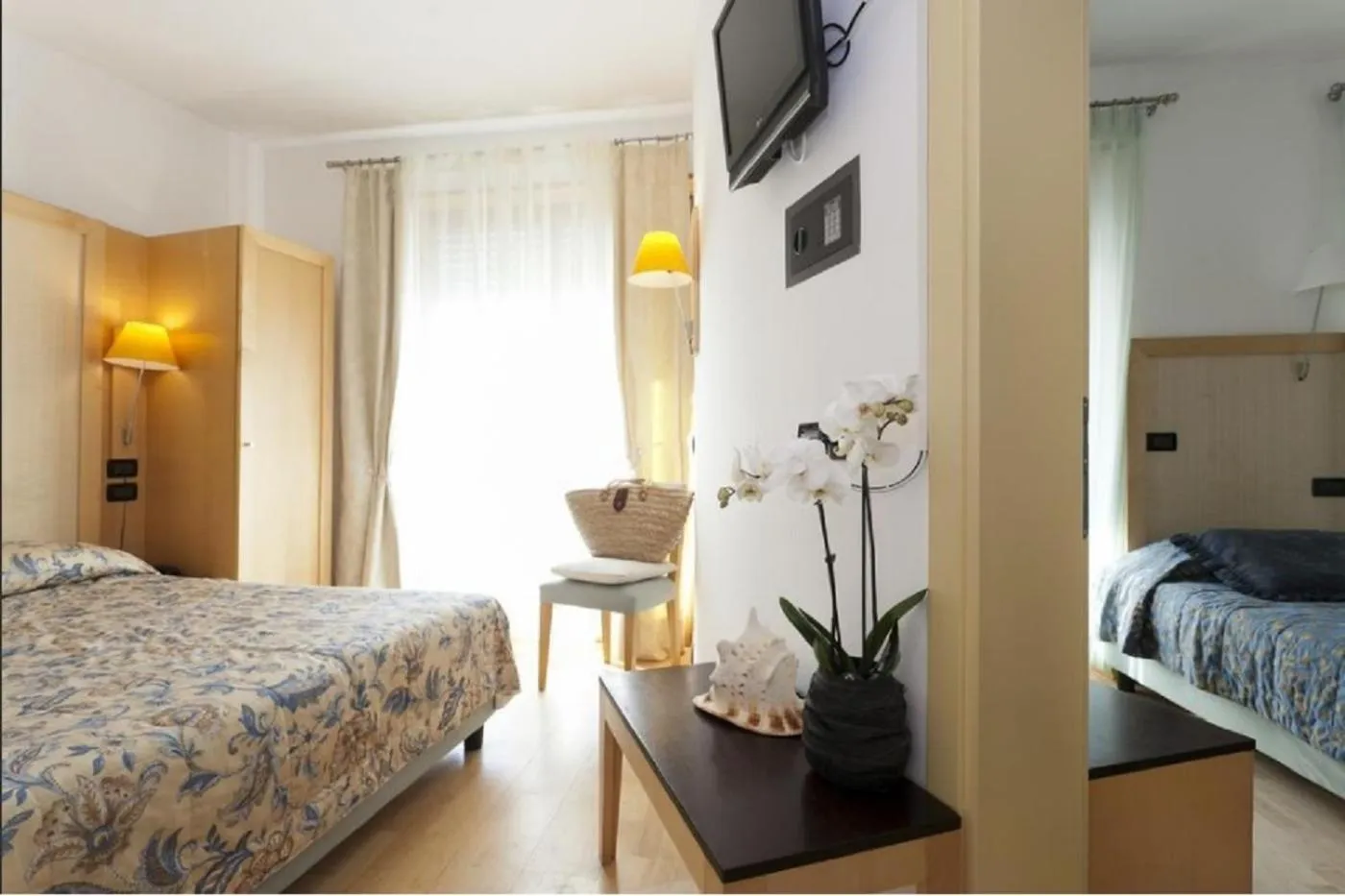 Bed in Hotel Centrale