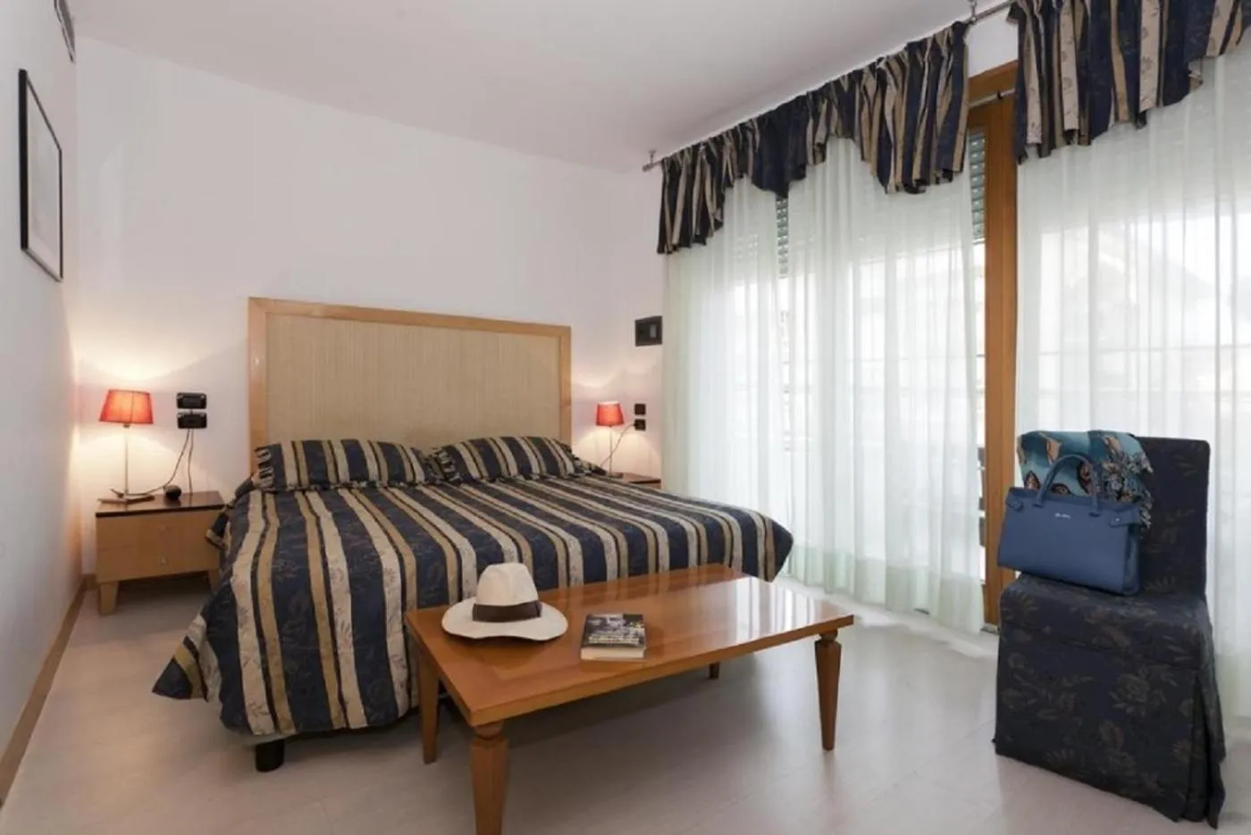 Bed in Hotel Centrale