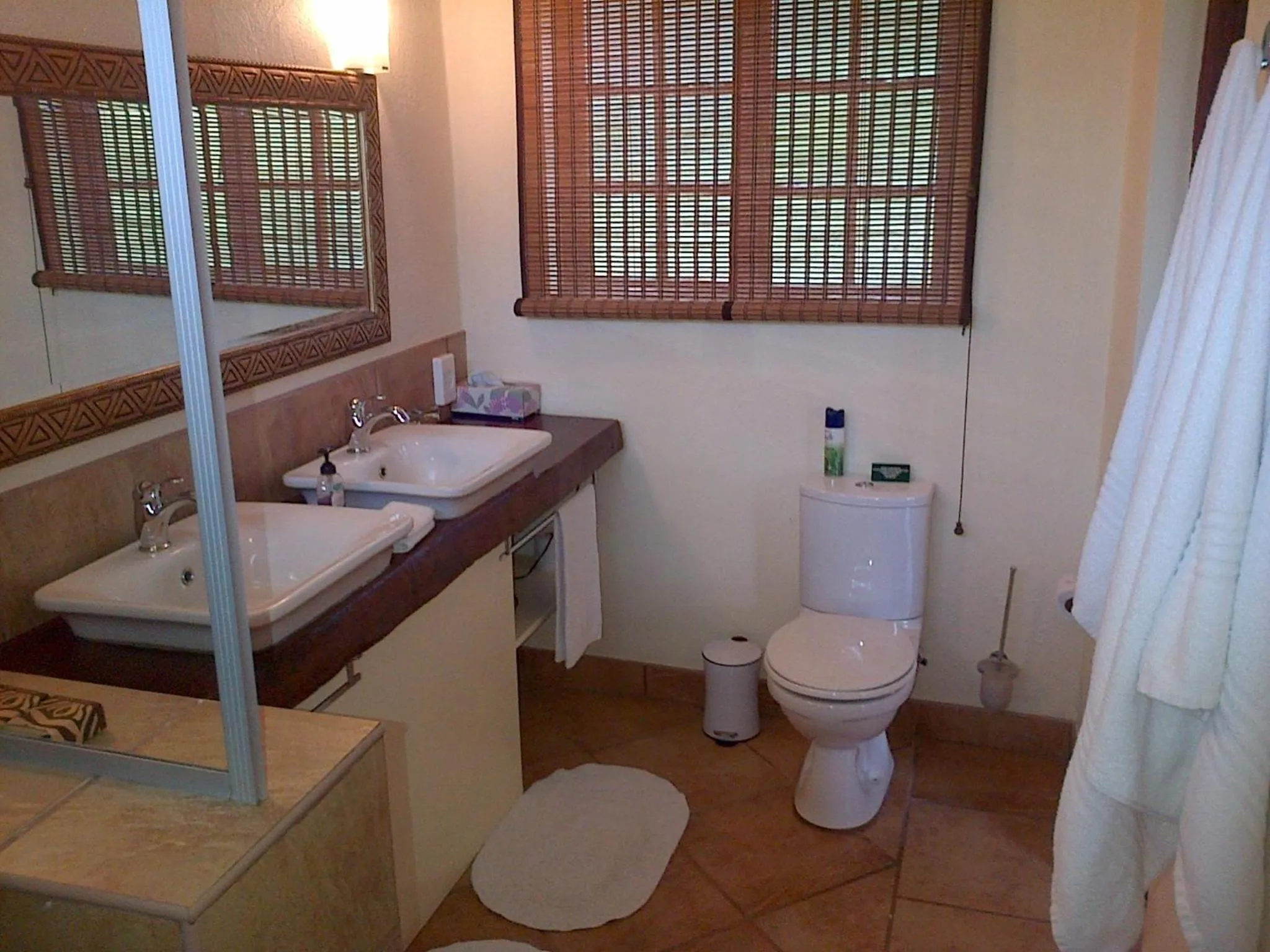 Bathroom in White House Lodge