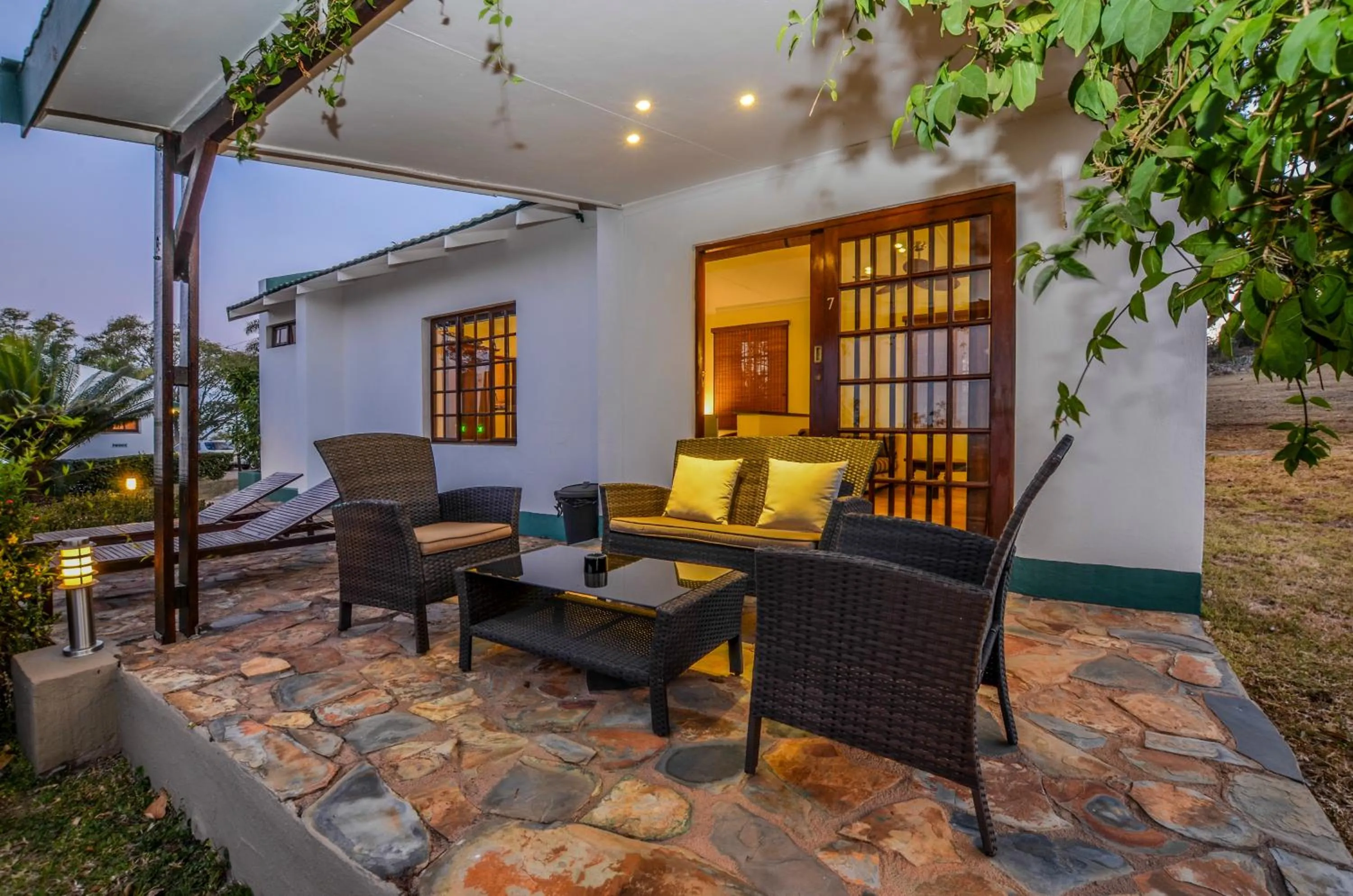 Patio in White House Lodge