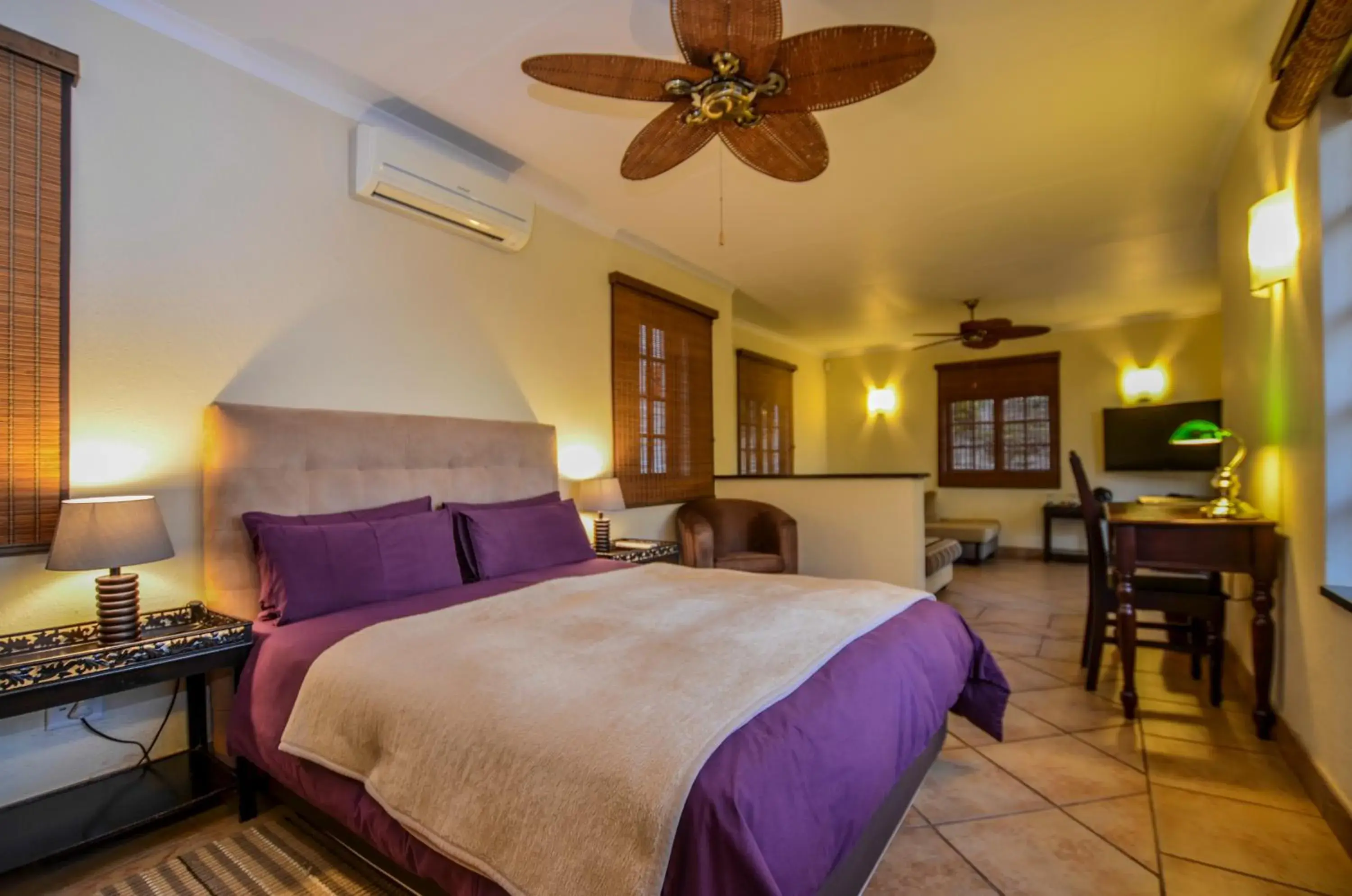 Double Room - single occupancy in White House Lodge Double Room - single occupancy in White House Lodge