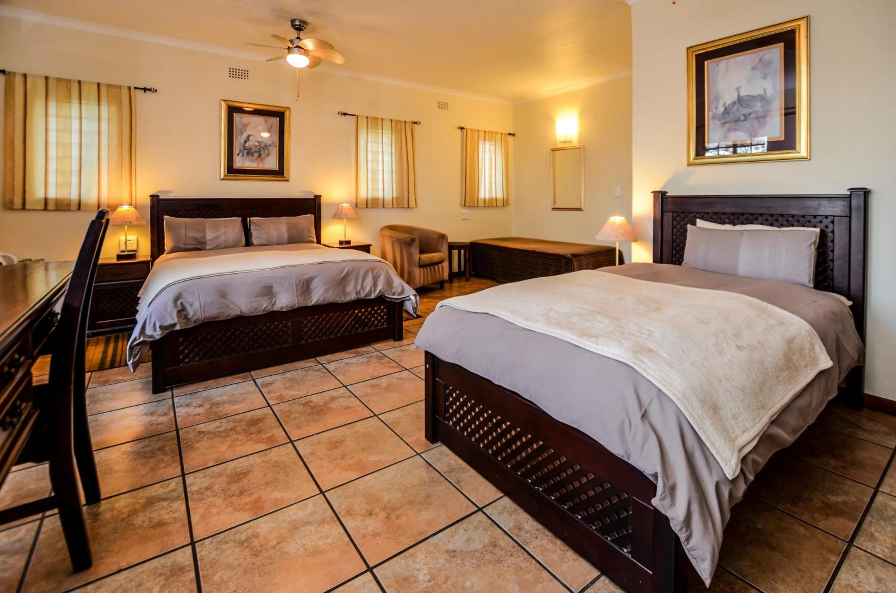 TV and multimedia, Bed in White House Lodge