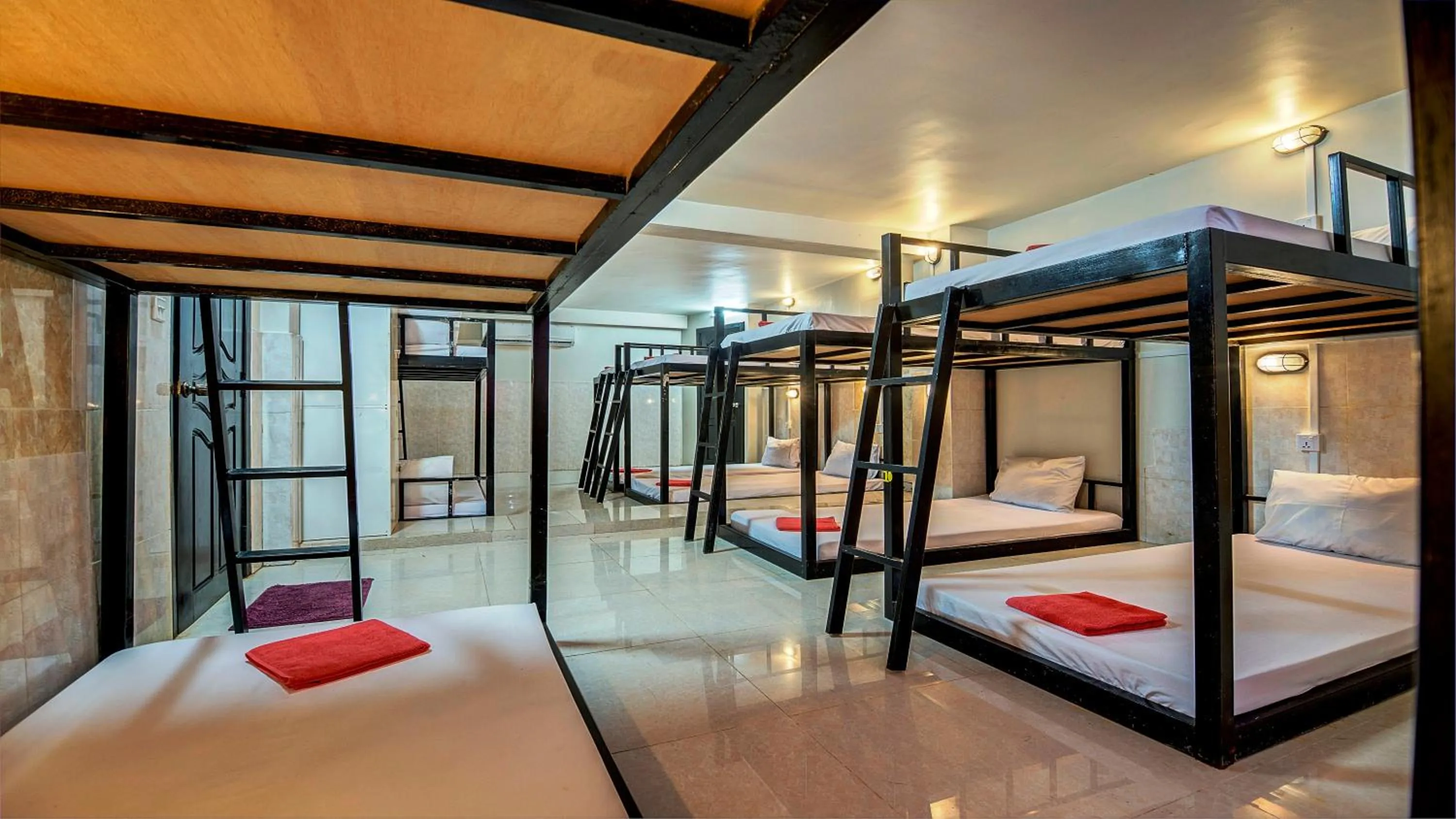 bunk bed, Bed in Siem Reap Pub Hostel