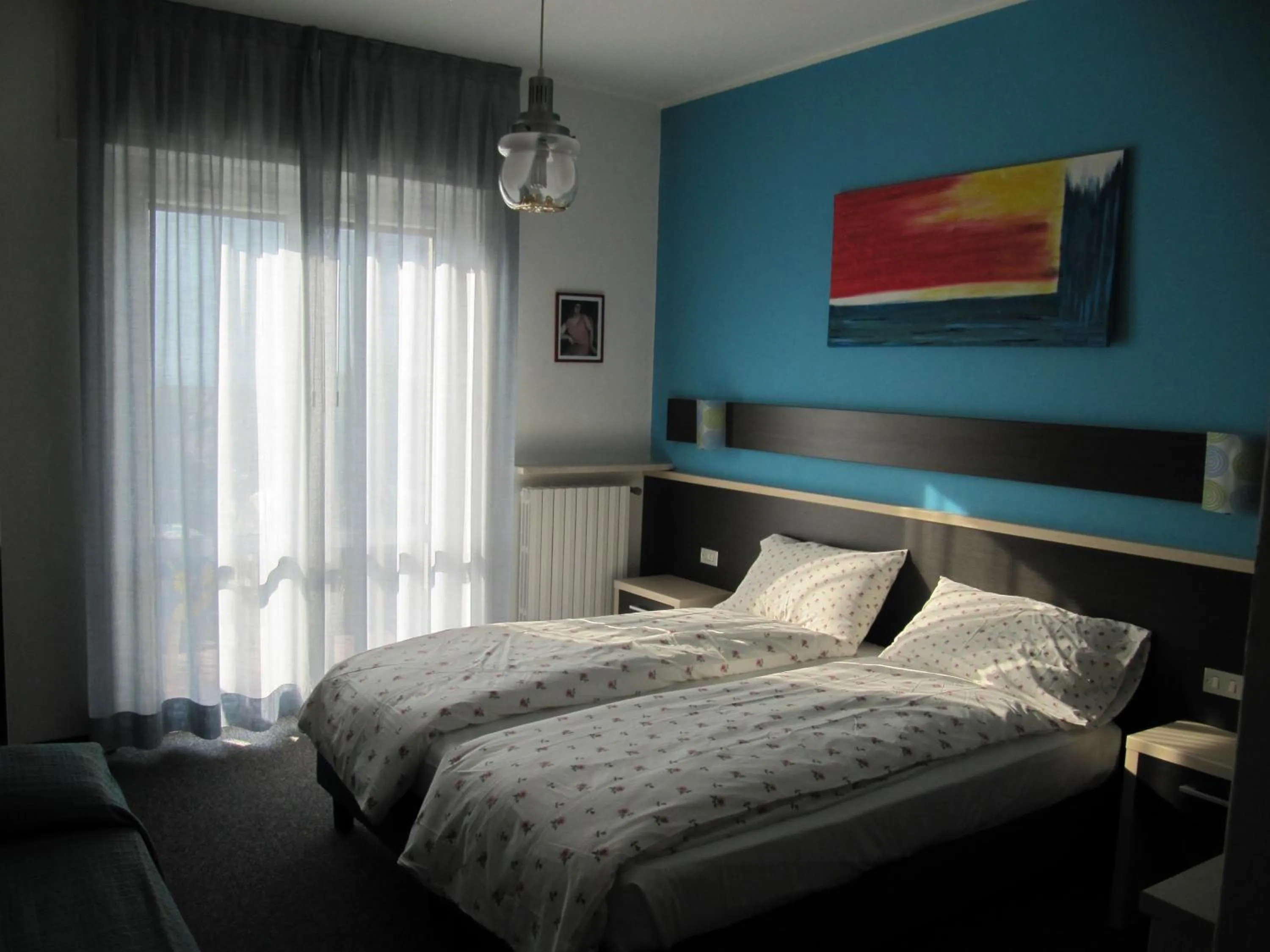 Photo of the whole room in Hotel Carlo