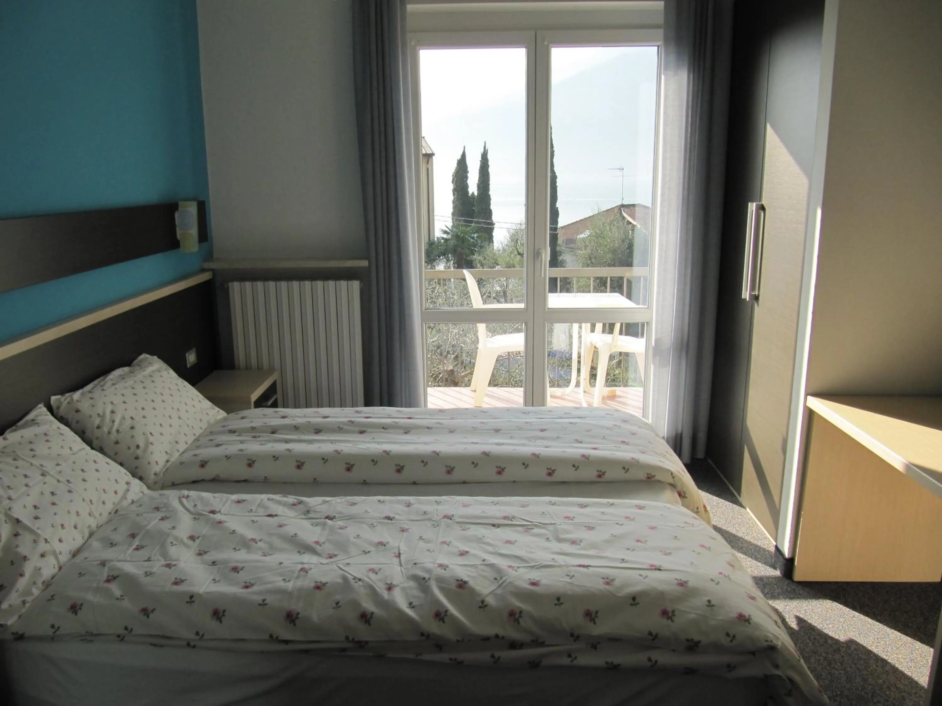 Photo of the whole room in Hotel Carlo