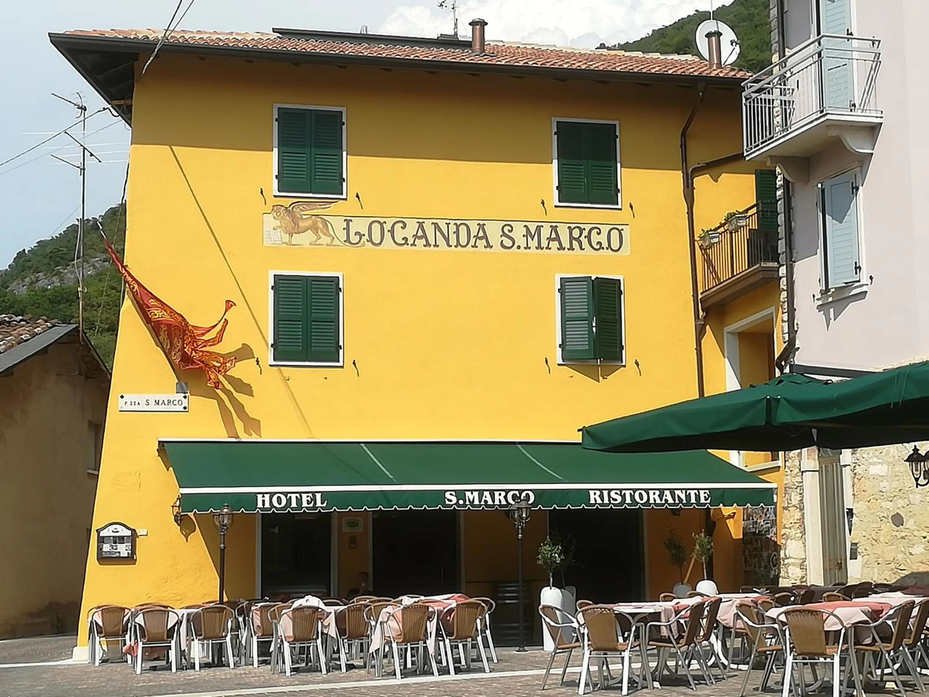 Facade/entrance in Locanda San Marco