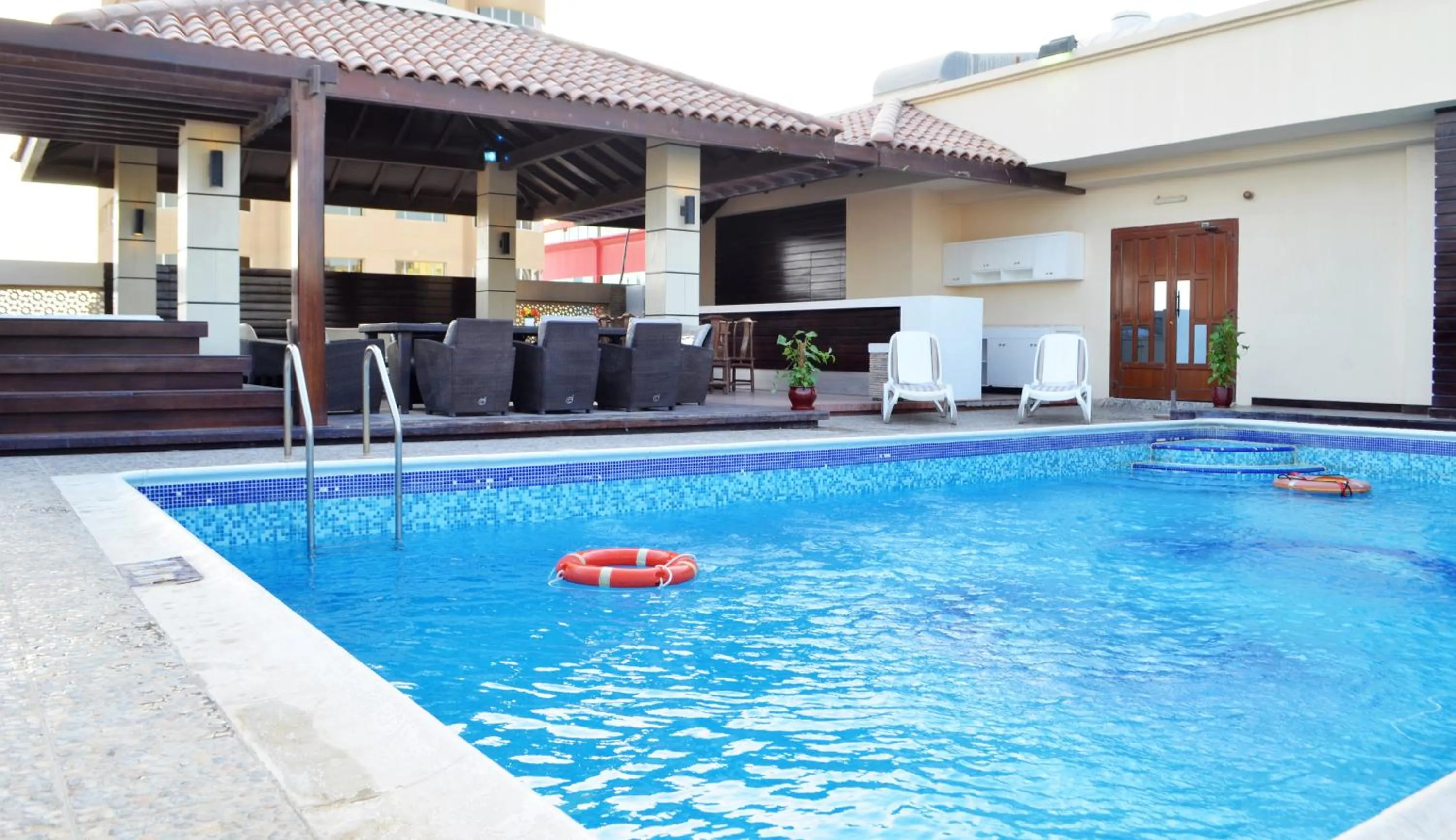 Swimming pool in Kiev Tower Hotel Apartments