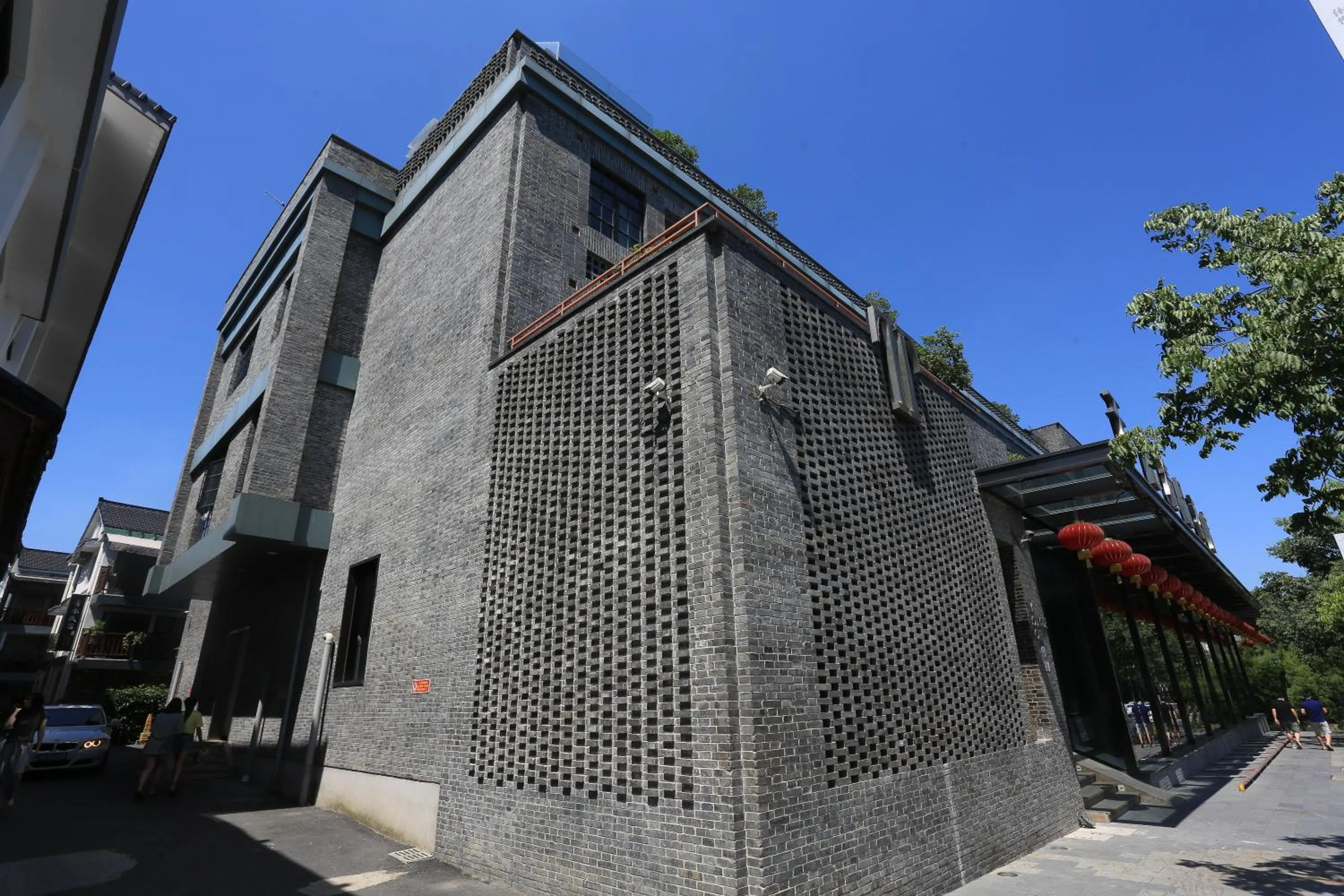 Property building in Tea Boutique Hotel West Lake