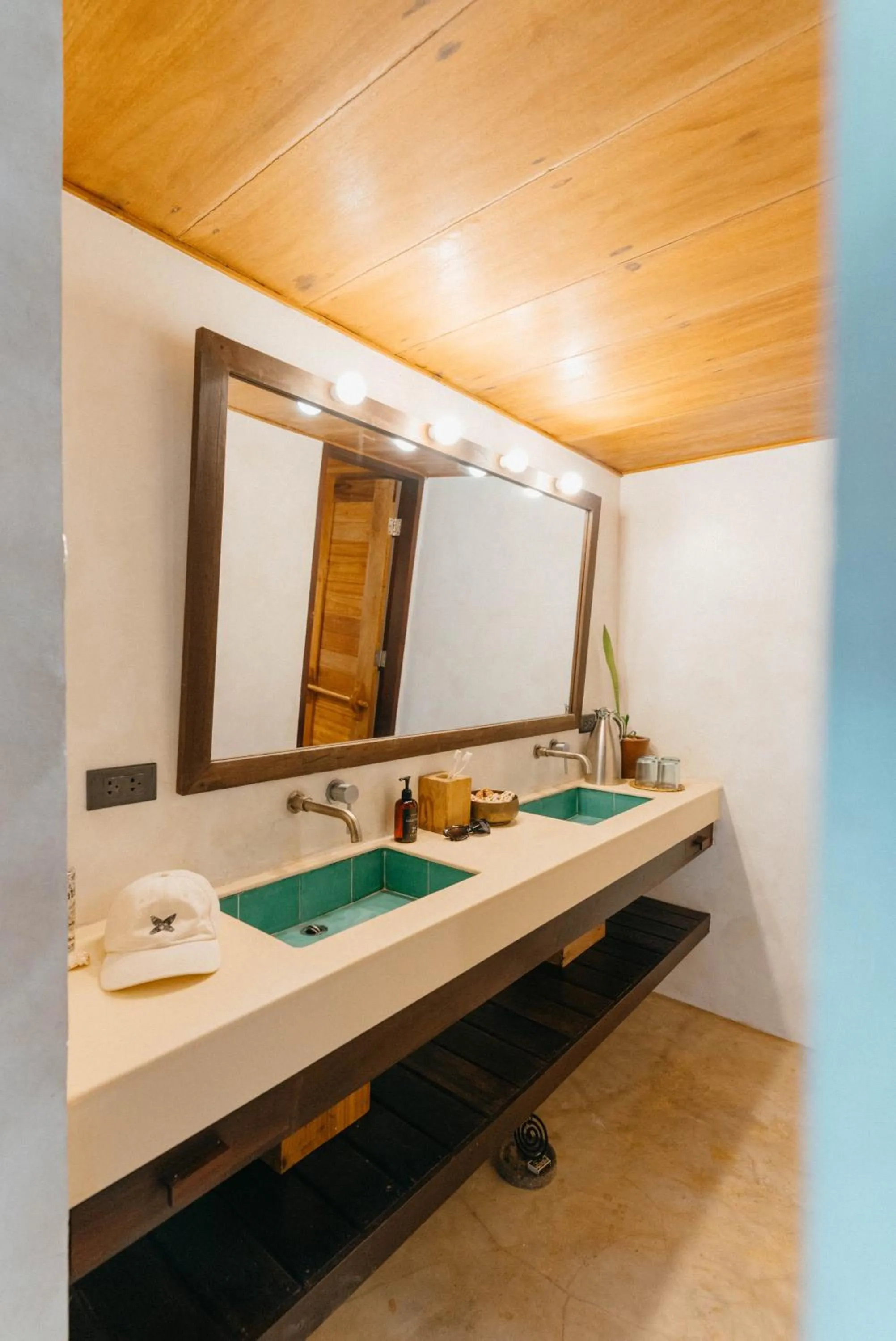 Bathroom in Bravo Beach Resort