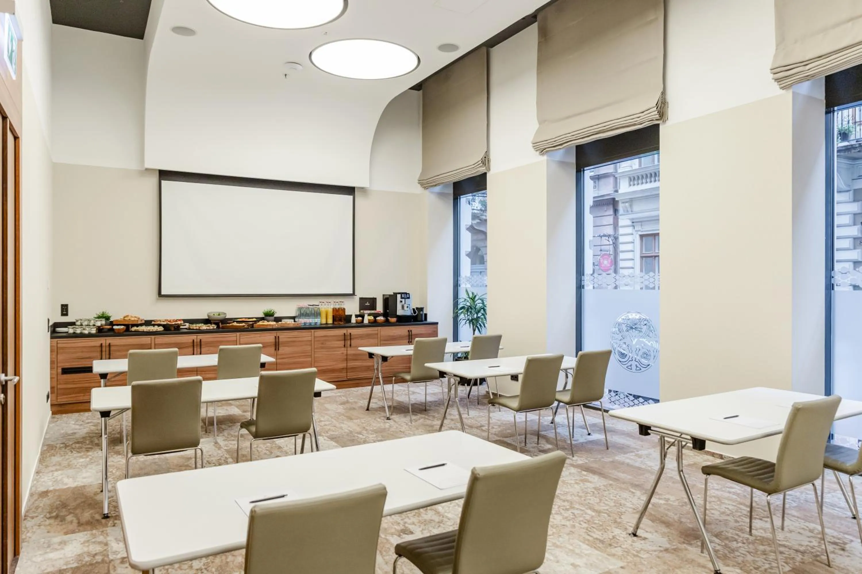 Meeting/conference room in Hotel Moments Budapest by Continental Group